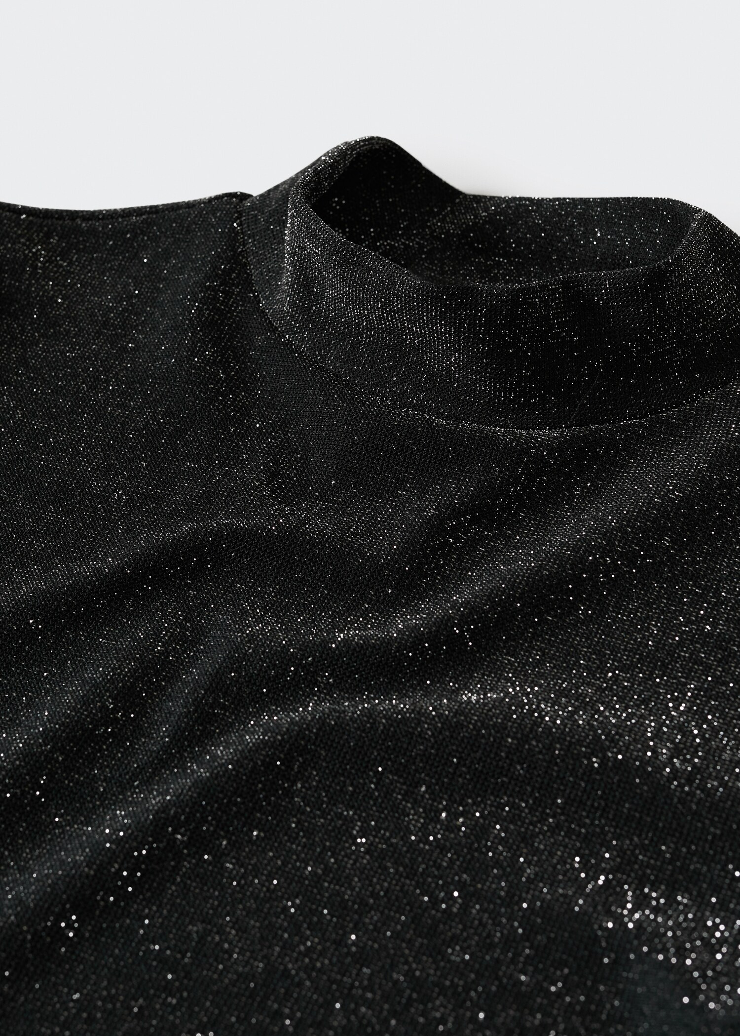 Glanzend T-shirt met col - Detail van het artikel 8