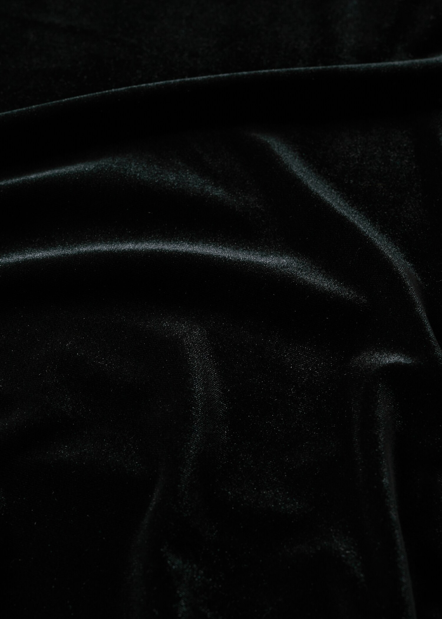 T-shirt with velvet shoulder pads  - Details of the article 8