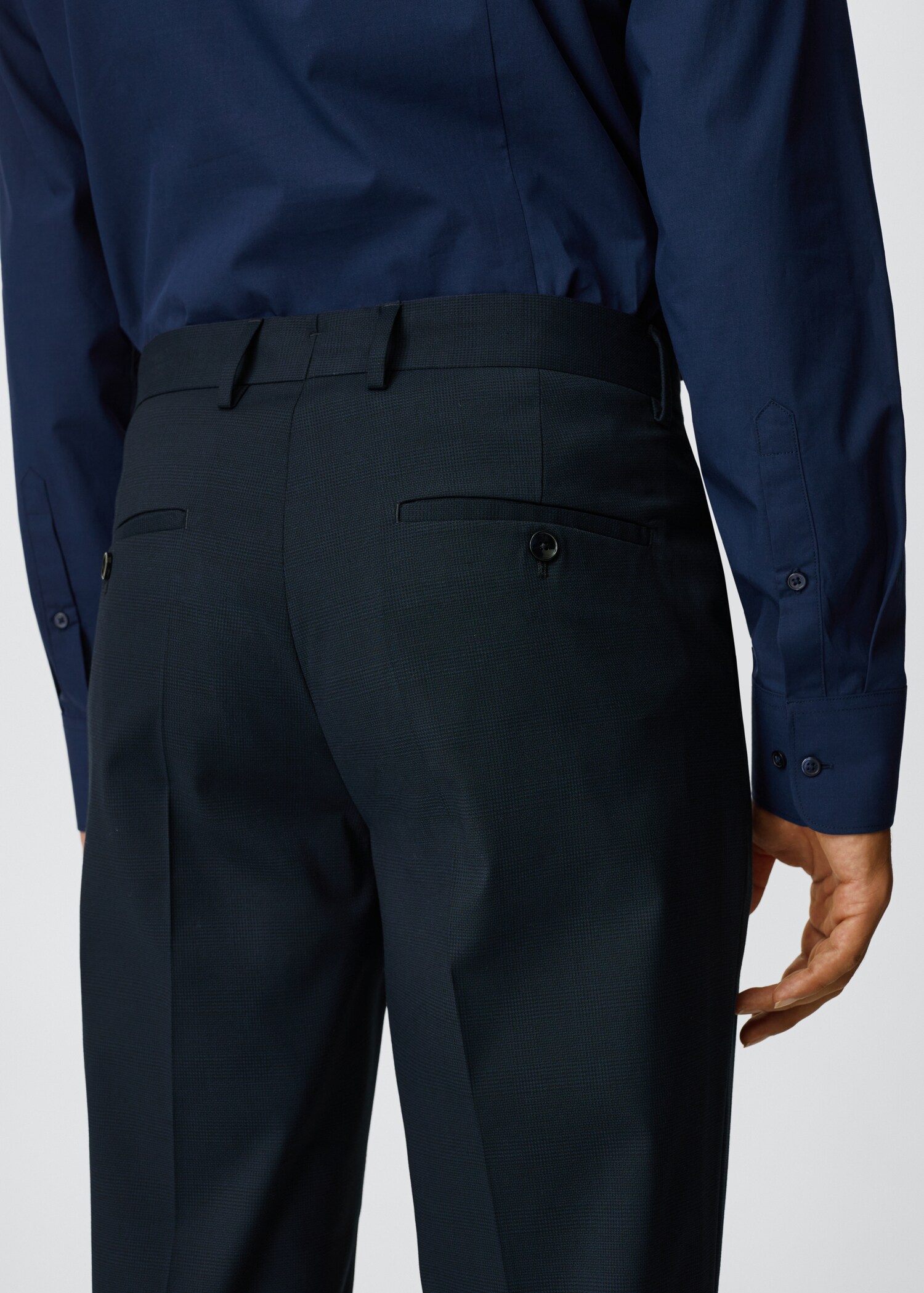  Suit trousers - Details of the article 4