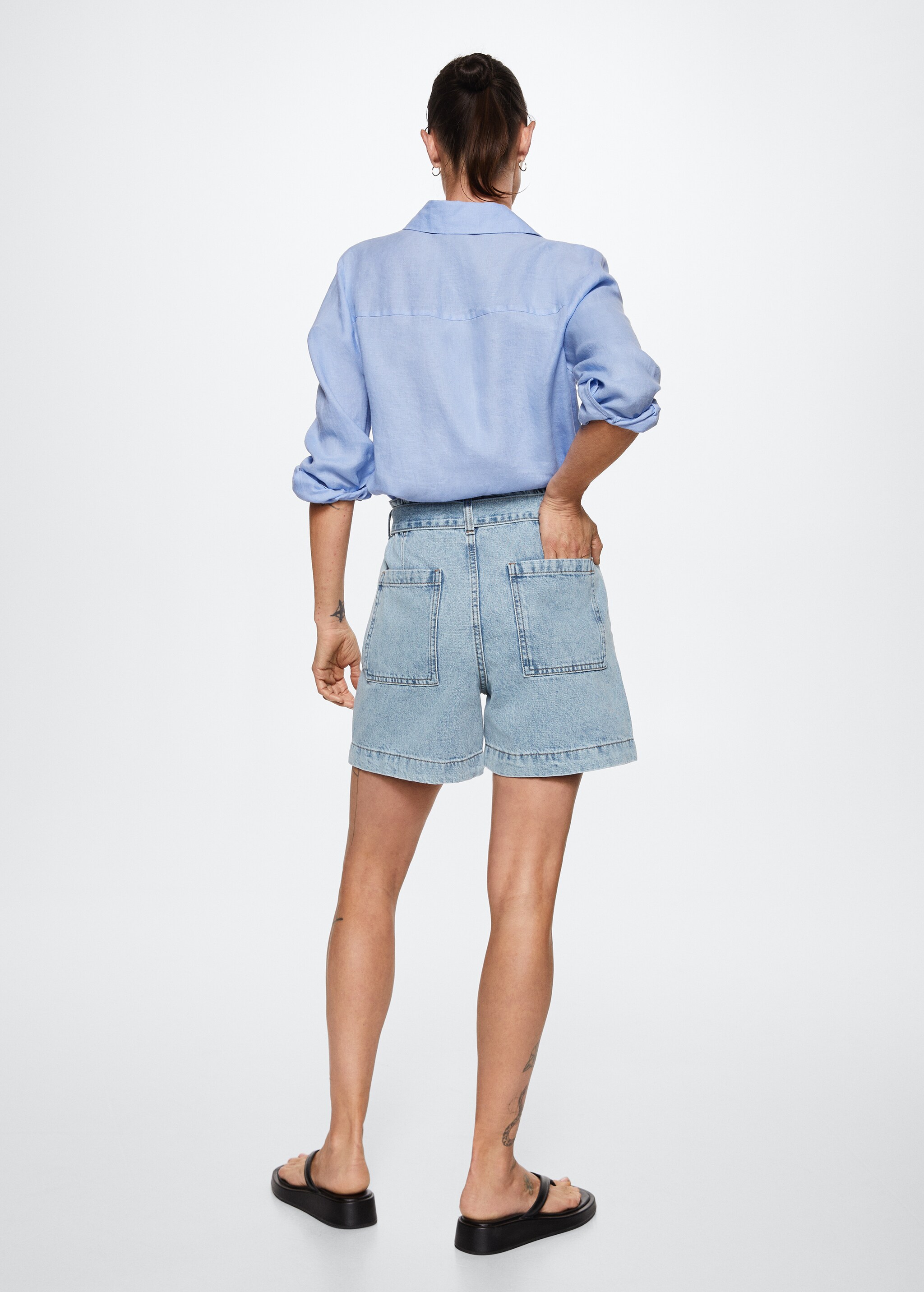 Paperbag denim shorts - Reverse of the article