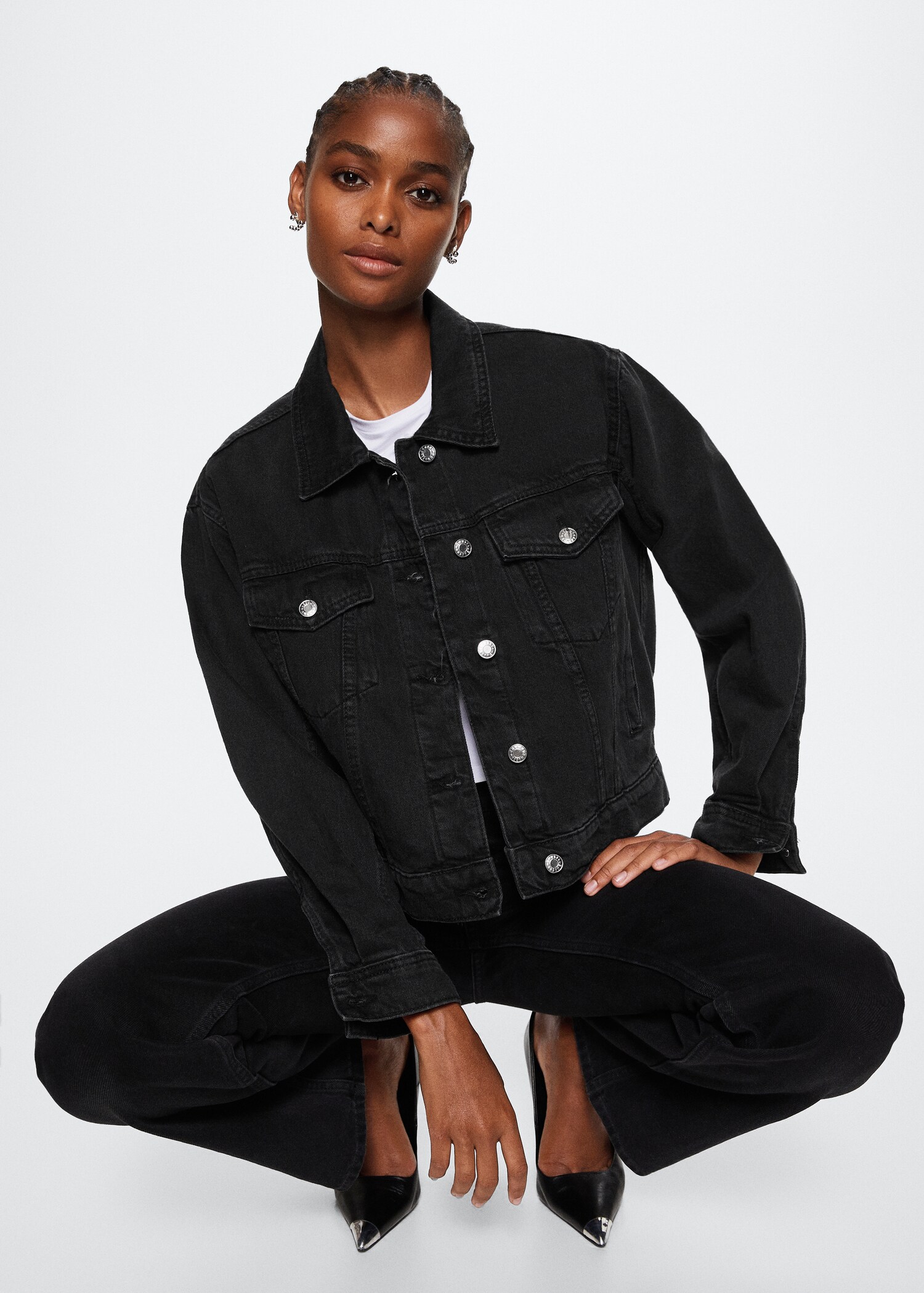 Pocketed denim jacket - Details of the article 2