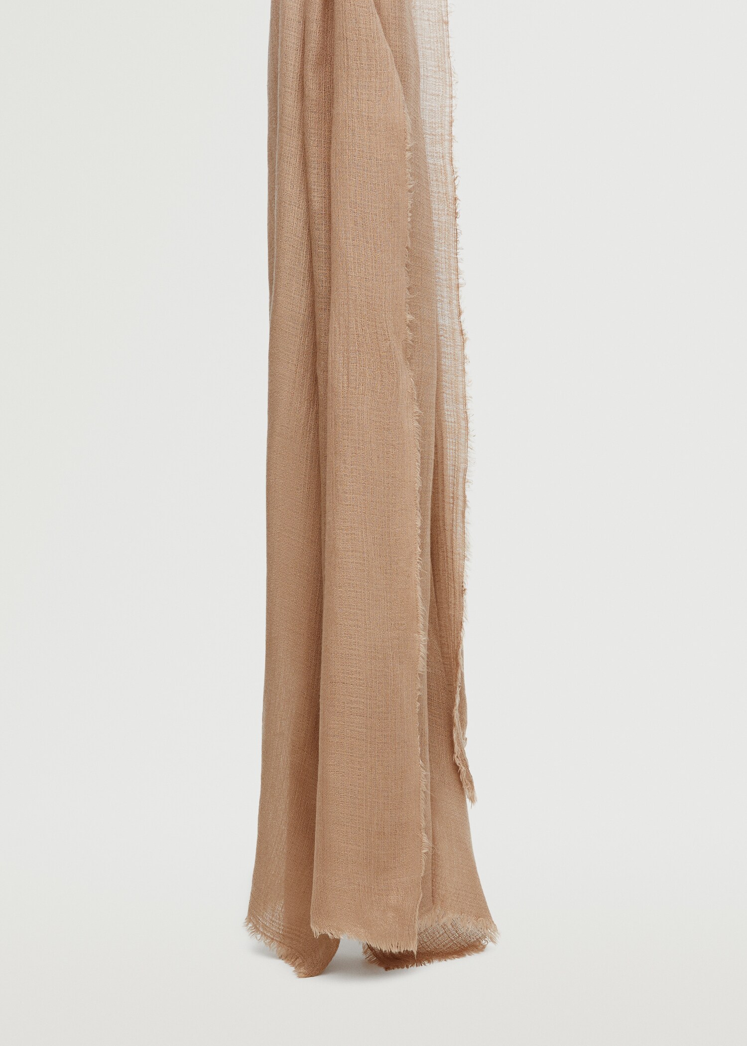 Frayed edge scarf - Details of the article 3