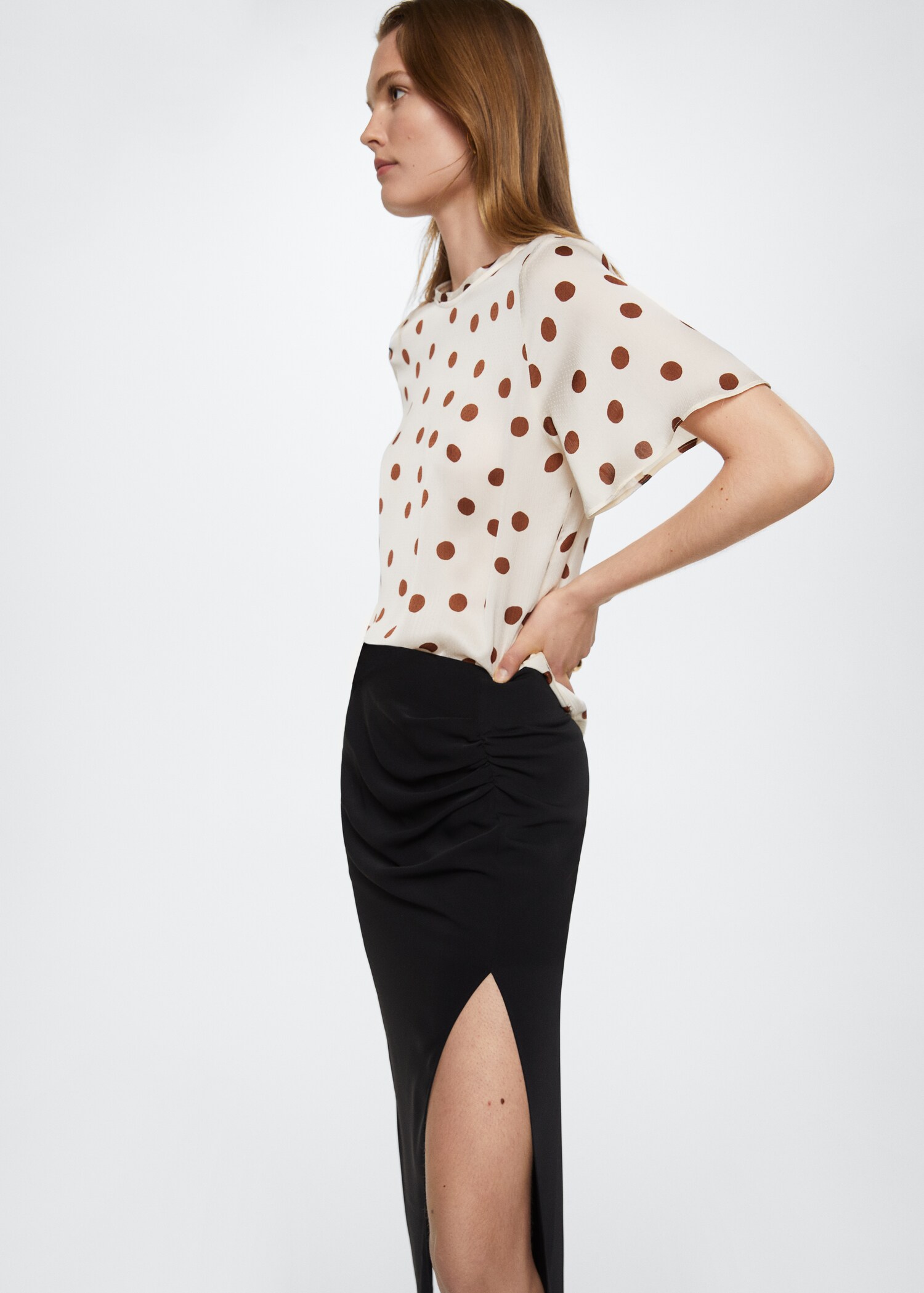 Blusa estampado lunares - Plano medio