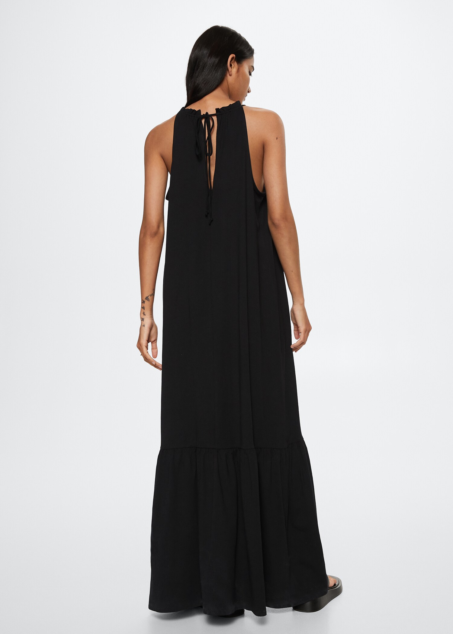 Maxi ruffles dress - Reverse of the article
