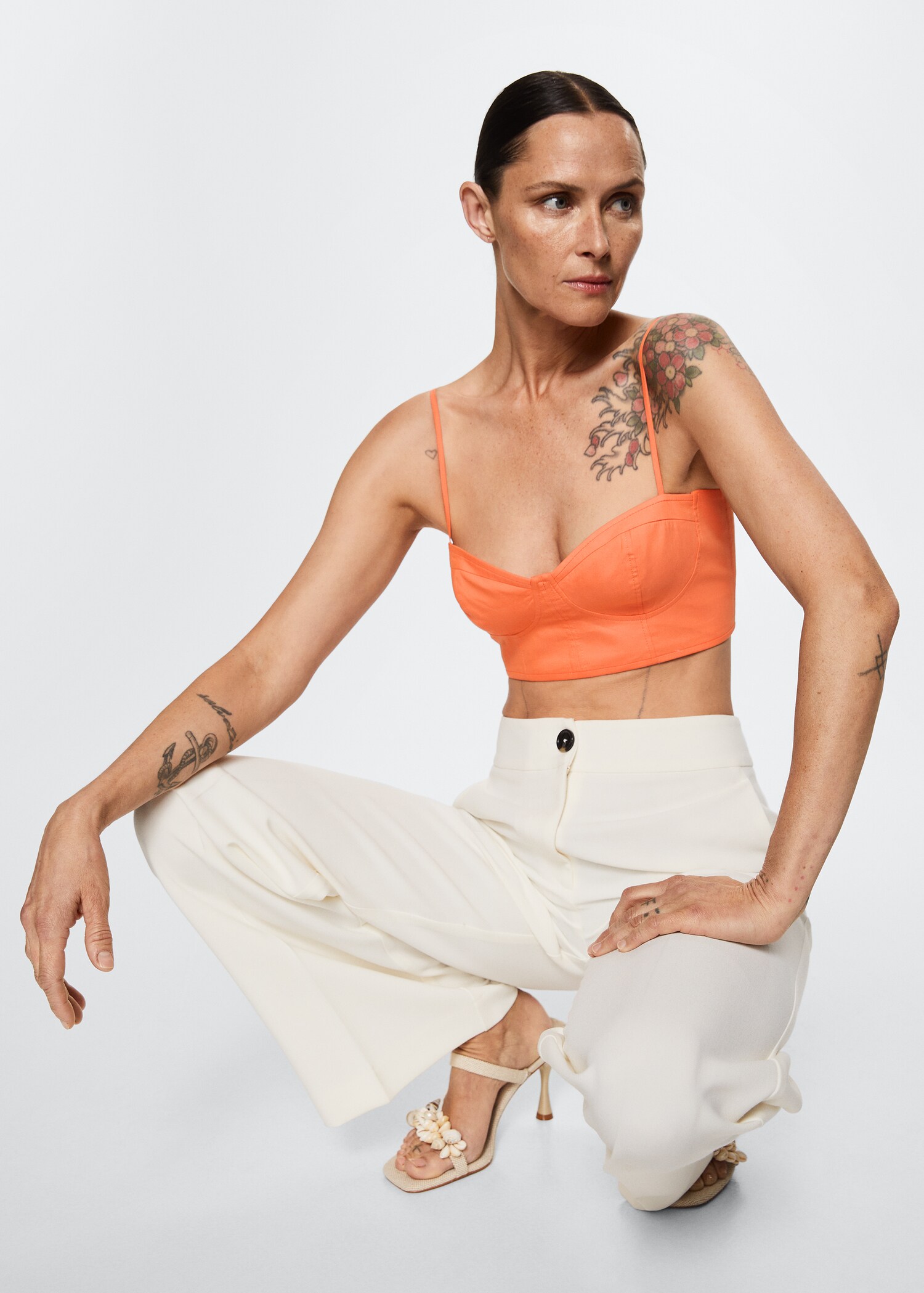 Cotton crop top - Details of the article 2