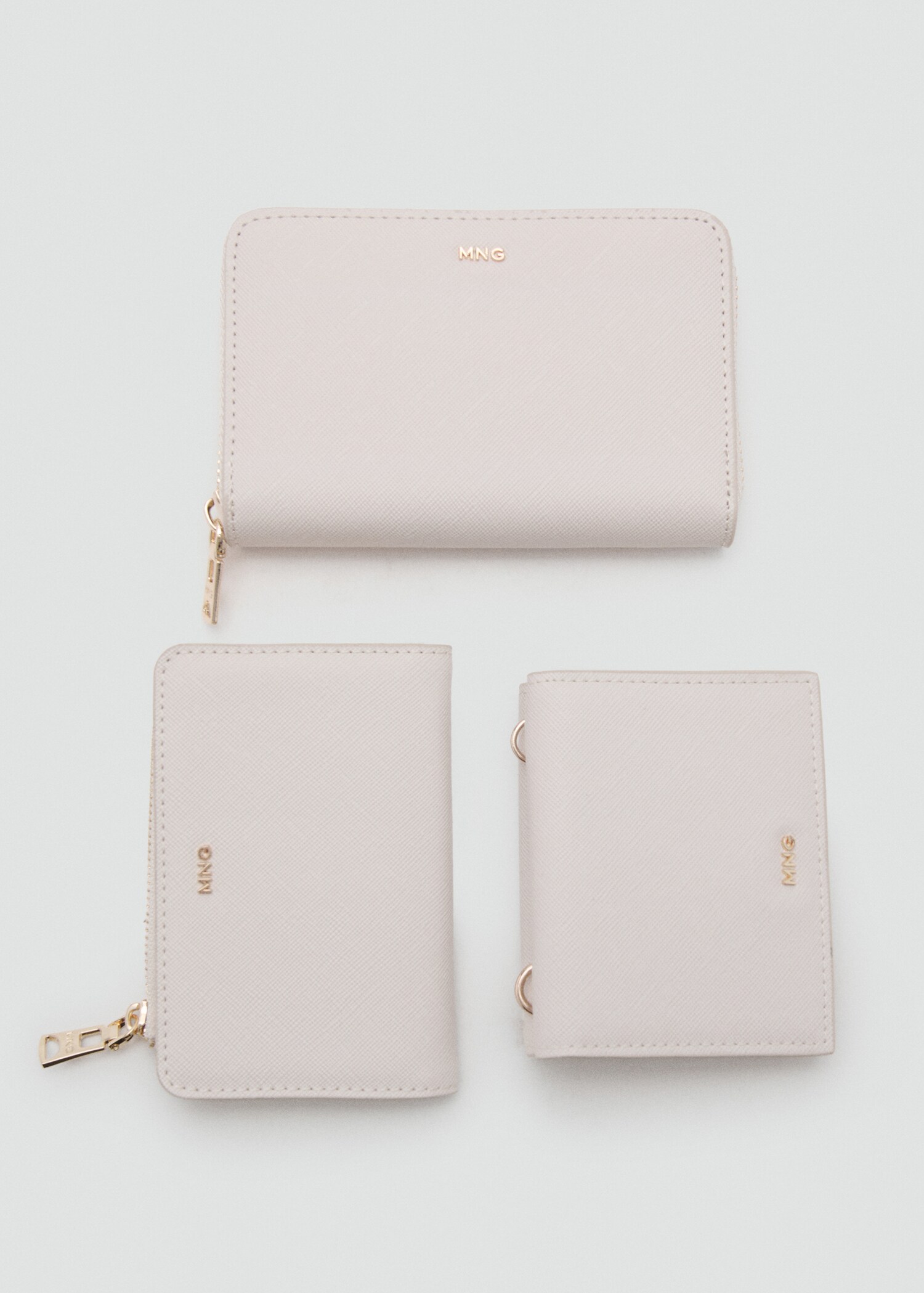 Small wallet with Saffiano effect - Details of the article 2