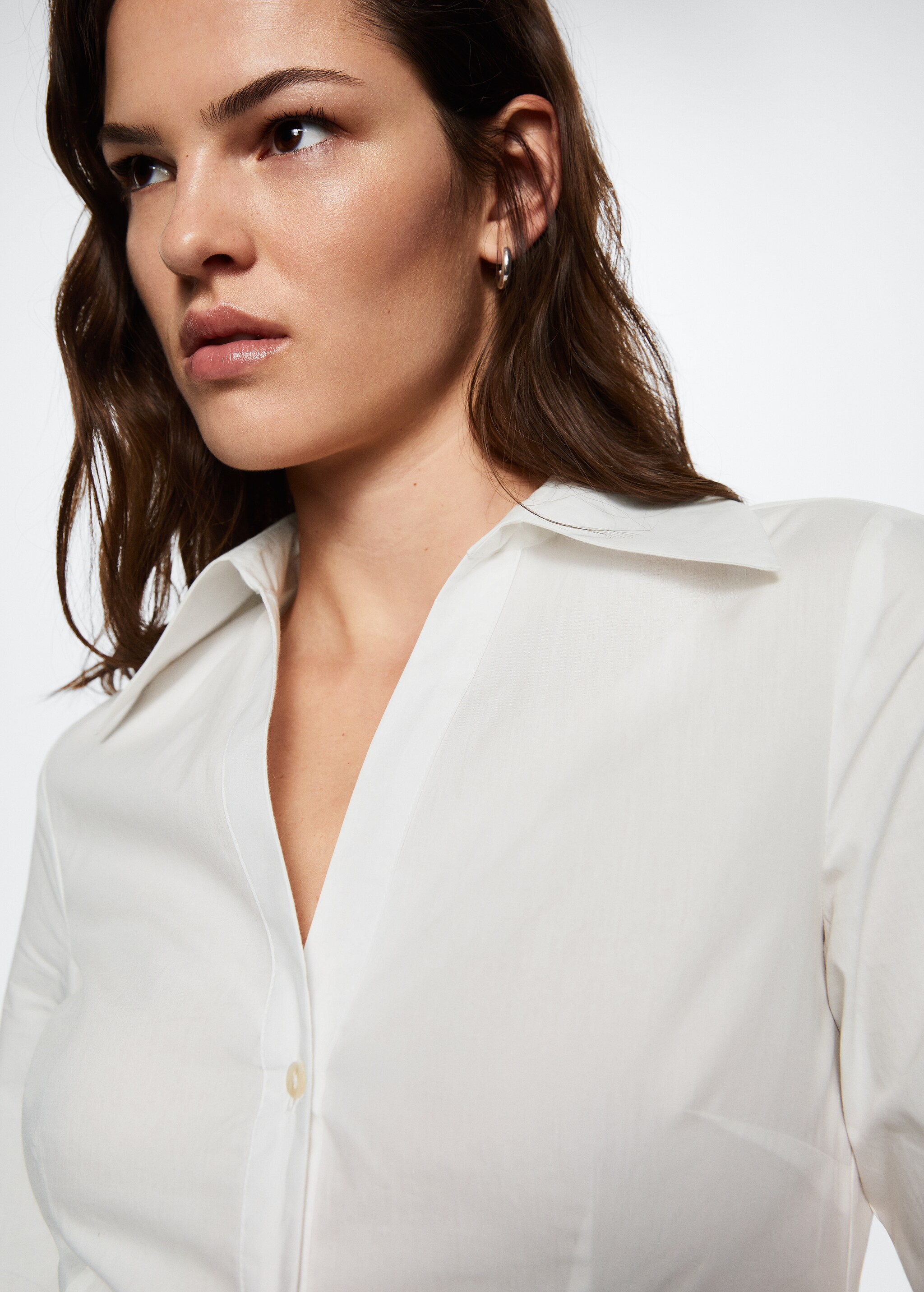 Essential cotton-blend shirt - Details of the article 1