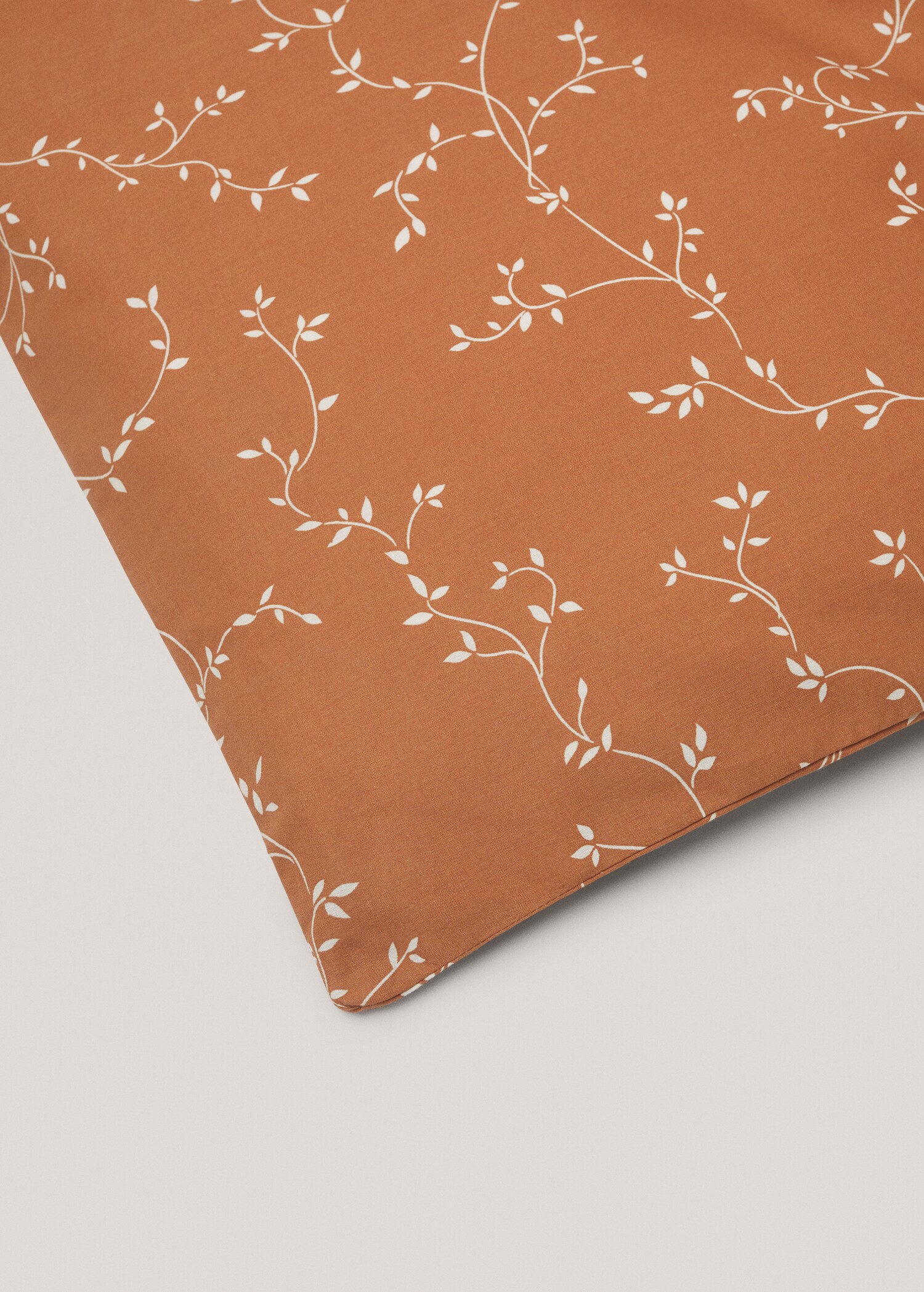 Floral embroidered duvet cover single bed - Details of the article 3
