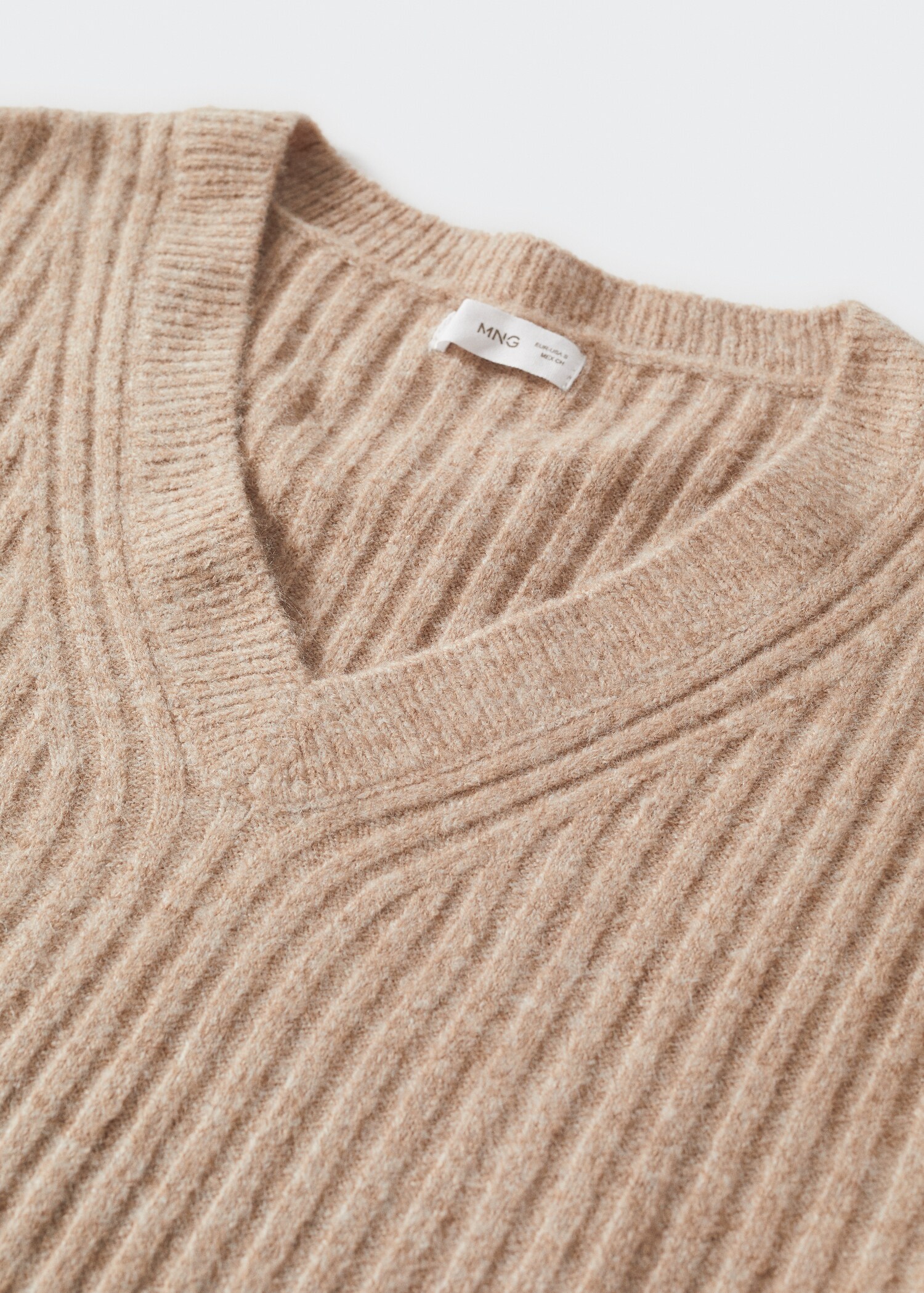 V-neck ribbed knit sweater - Details of the article 8