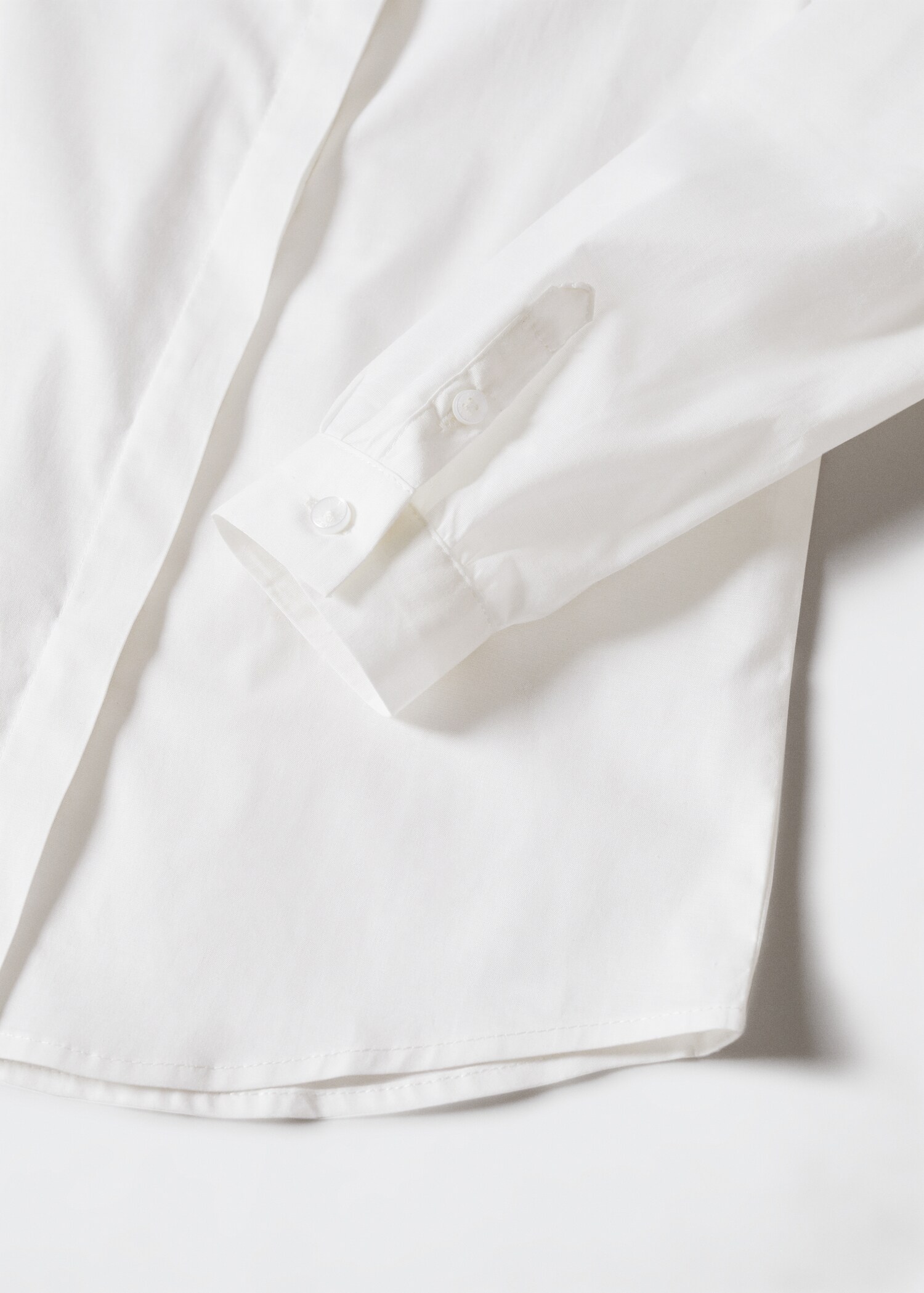 Camisa de algodão com manga abaloada - Pormenor do artigo 8