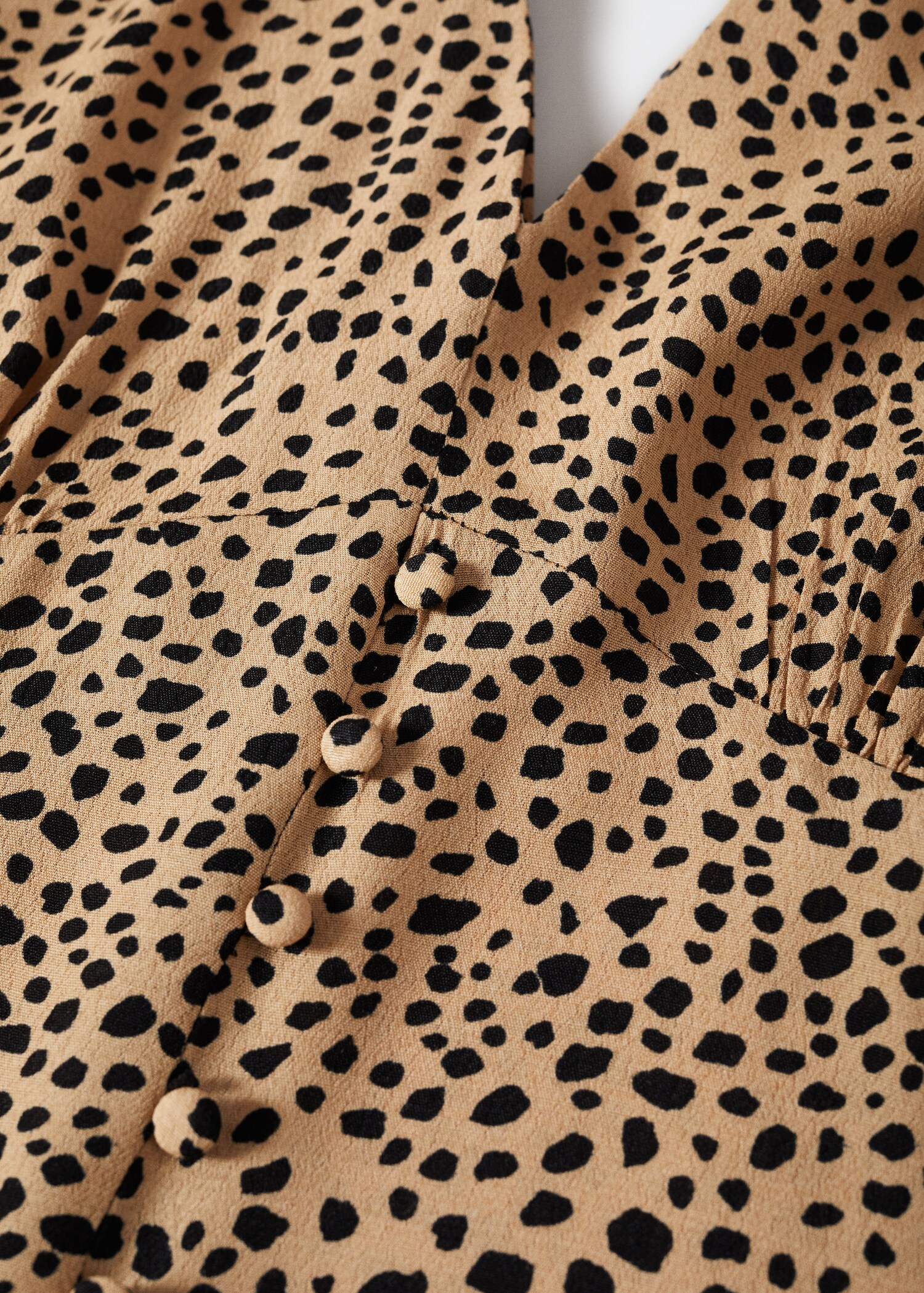 Buttoned midi dress - Details of the article 8