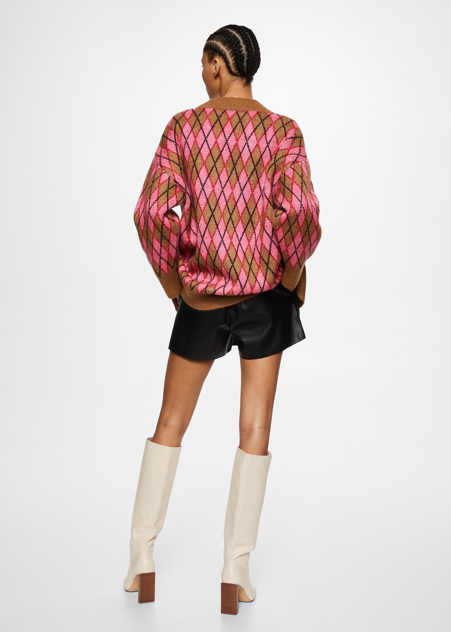 Knitted cardigan with diamonds - Reverse of the article