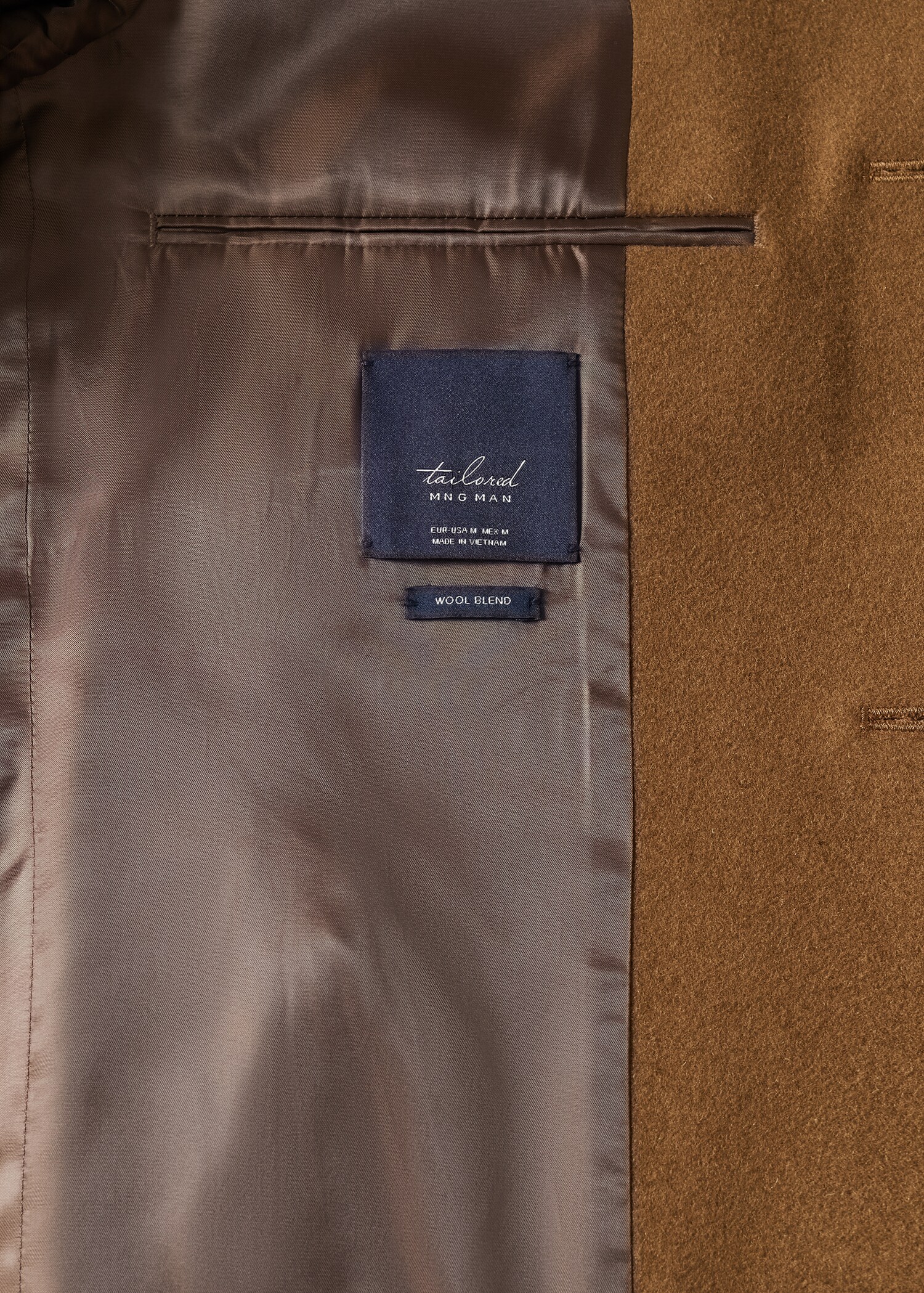 Wool funnel neck coat - Details of the article 8