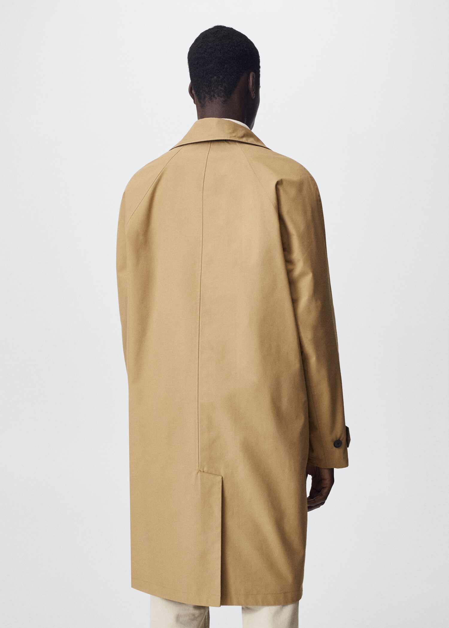 Reversible water-repellent trench coat - Reverse of the article