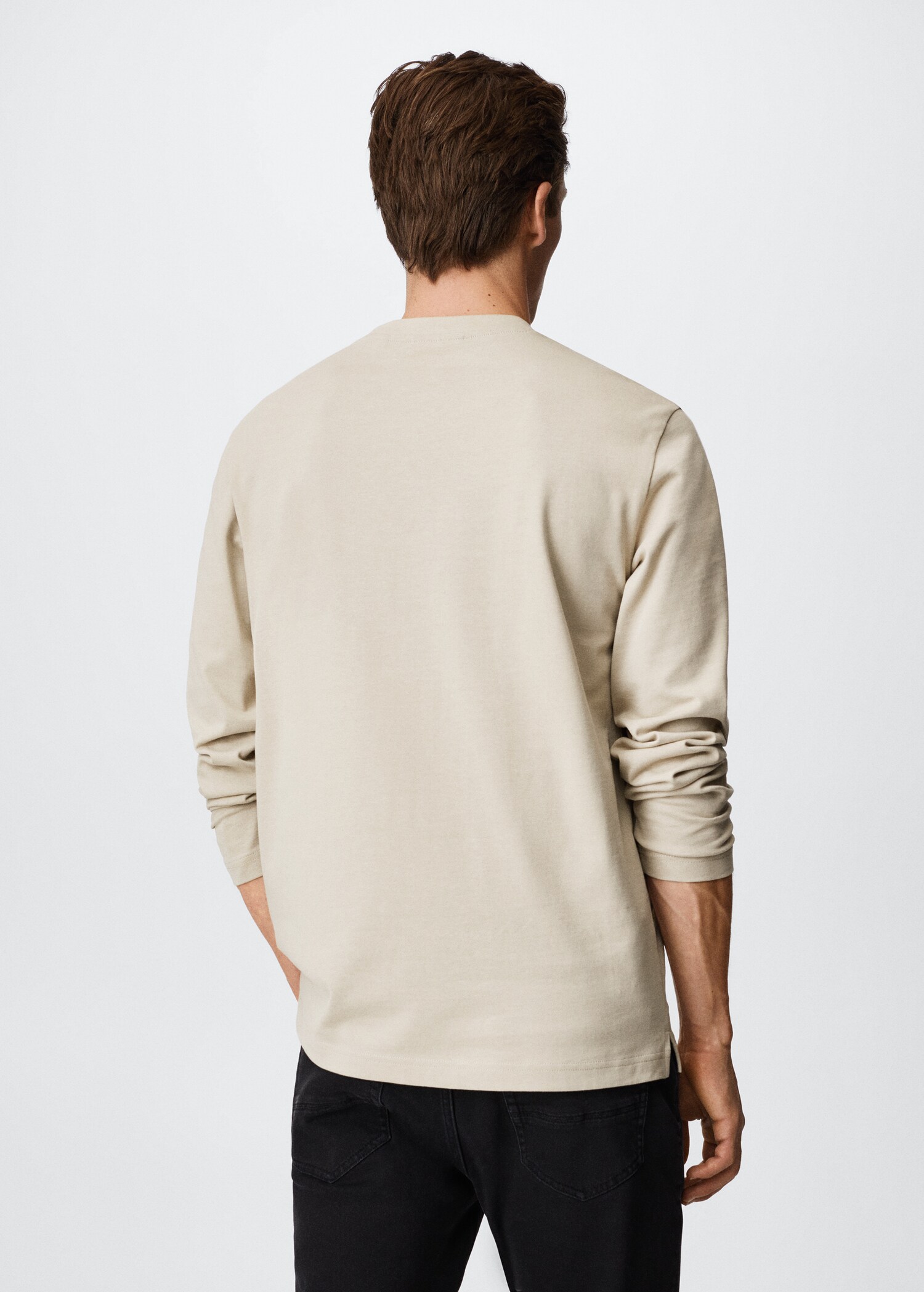 Henley collar long-sleeved t-shirt - Reverse of the article