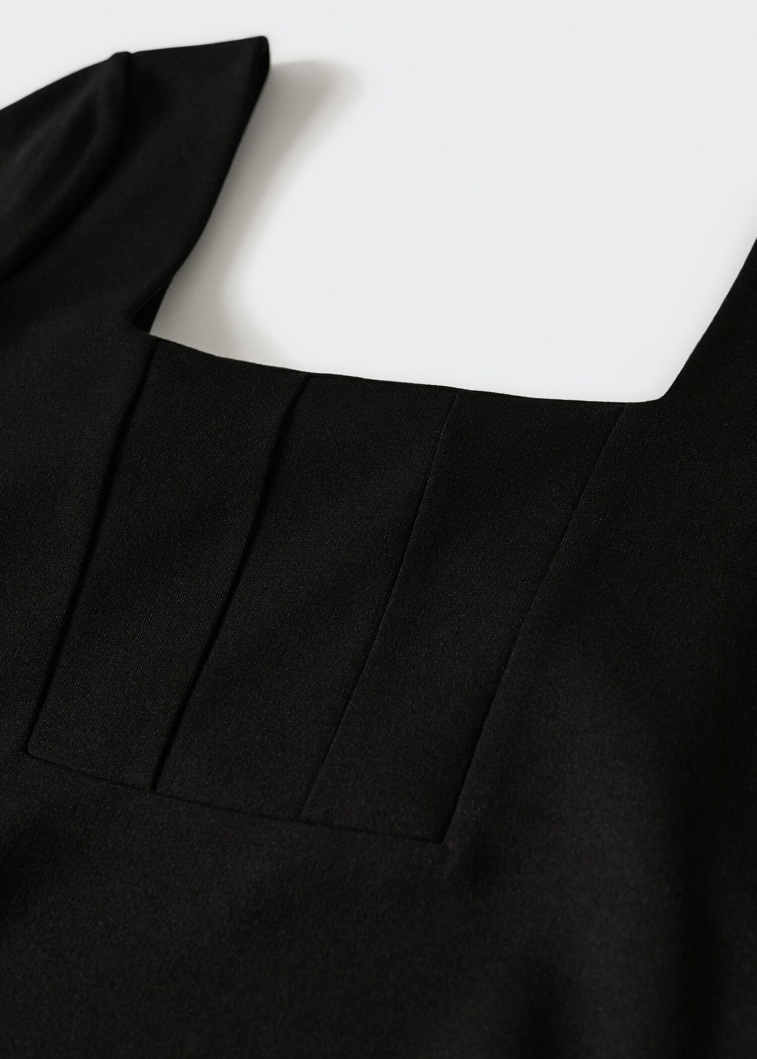 Squared neckline dress - Details of the article 8