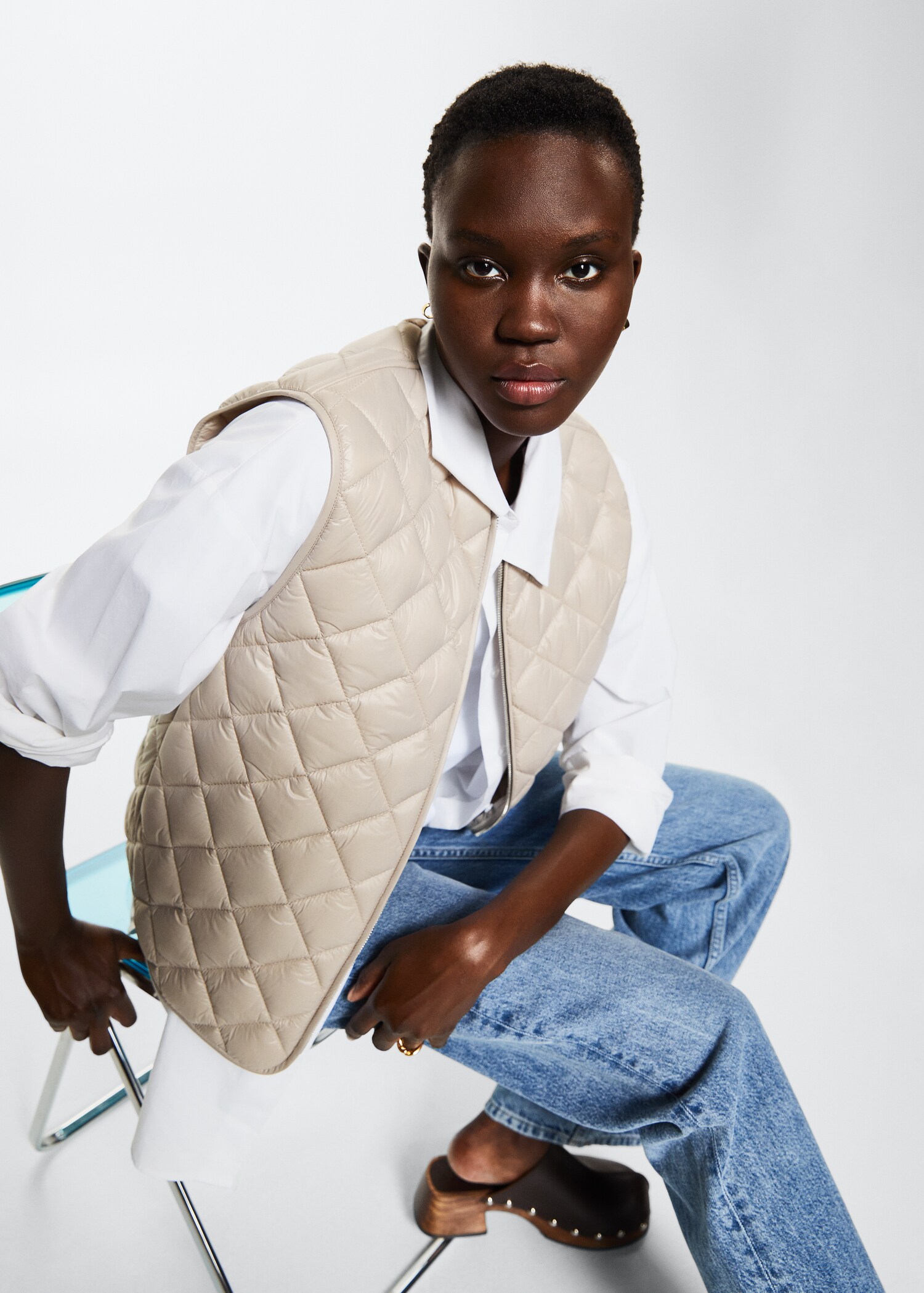 Ultra-light quilted vest - Details of the article 2