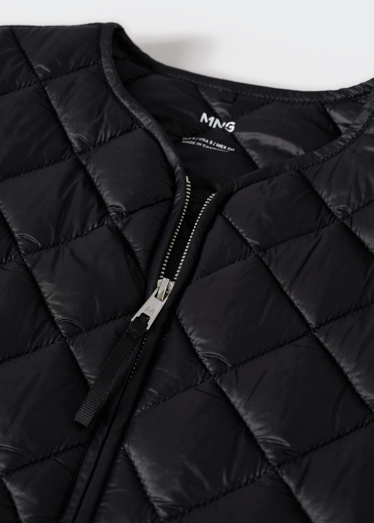 Ultra-light quilted vest - Details of the article 8