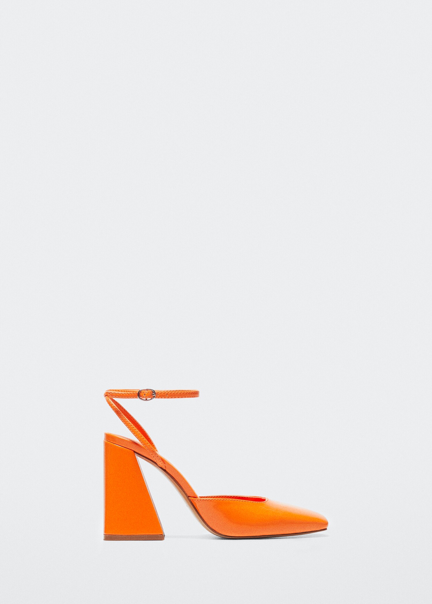 Block heel shoe - Article without model