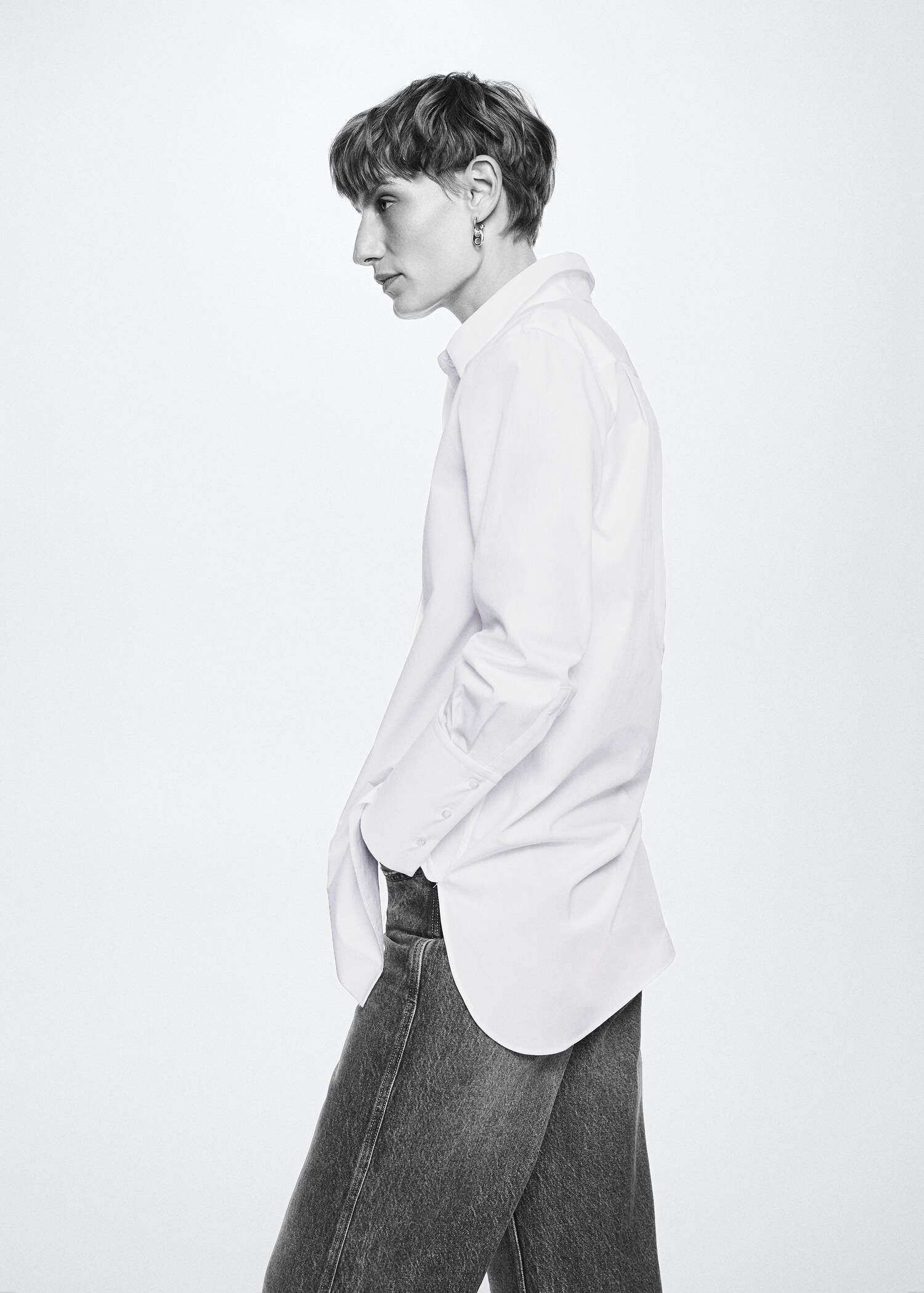 Long poplin shirt - Details of the article 1