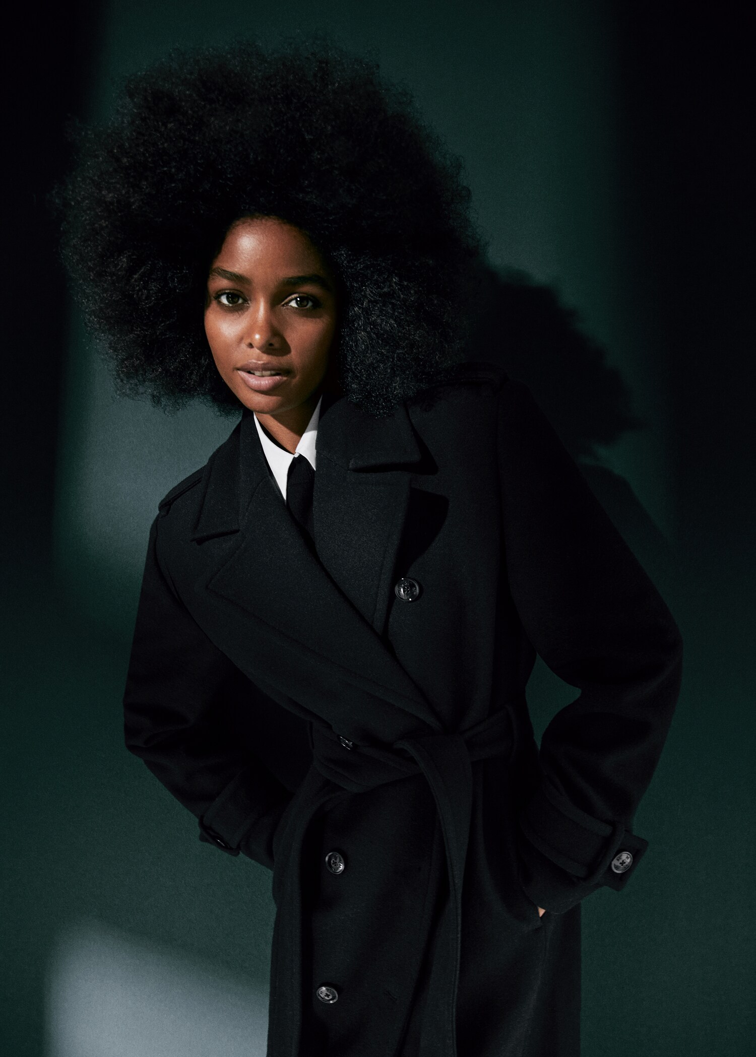 Oversized virgin wool trench coat - Details of the article 8