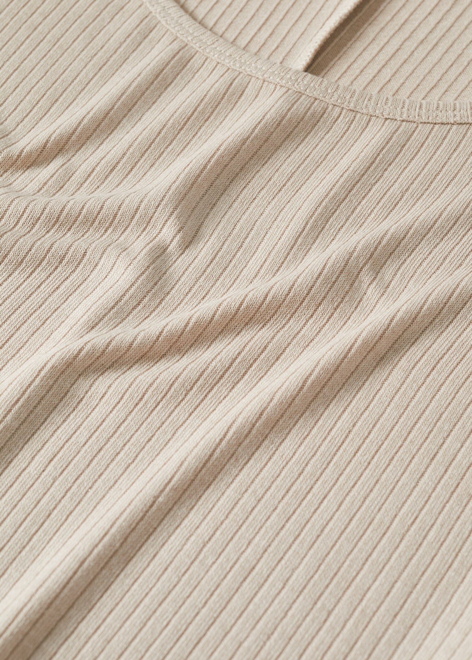 Ribbed midi dress - Details of the article 8