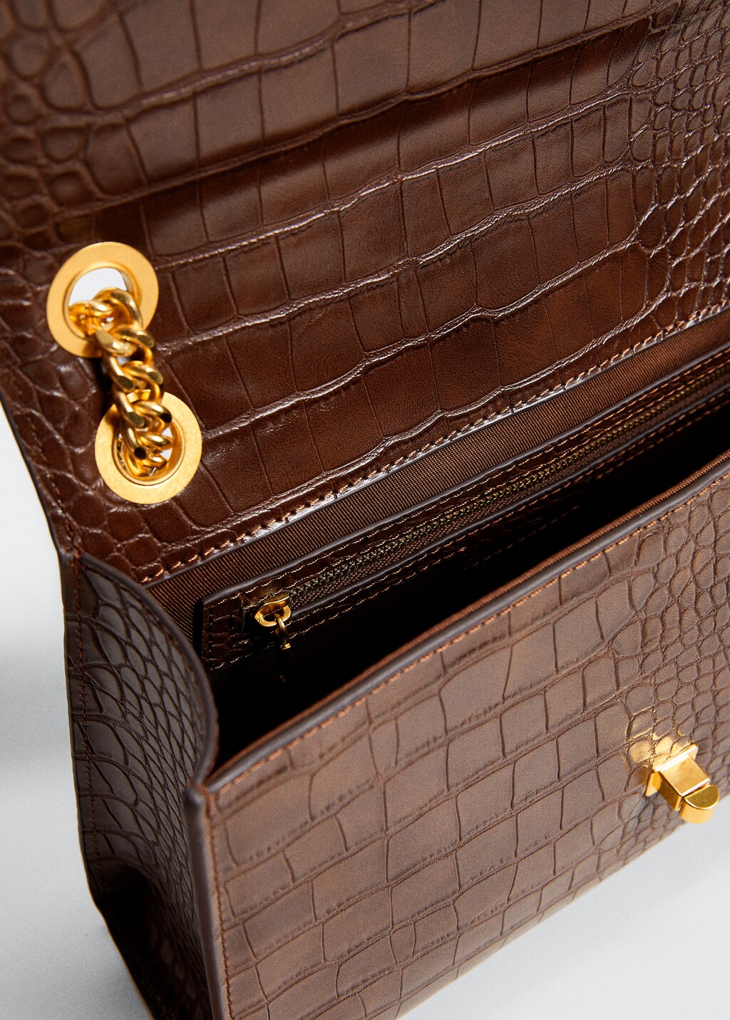 Crocodile-effect chain bag - Women | MANGO China