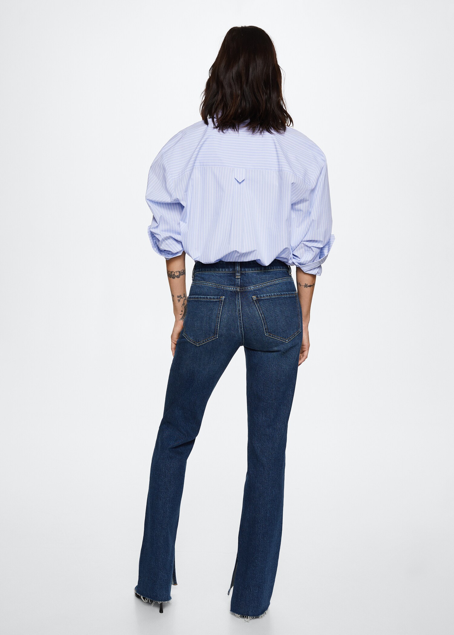 Mid-rise straight jeans - Reverse of the article