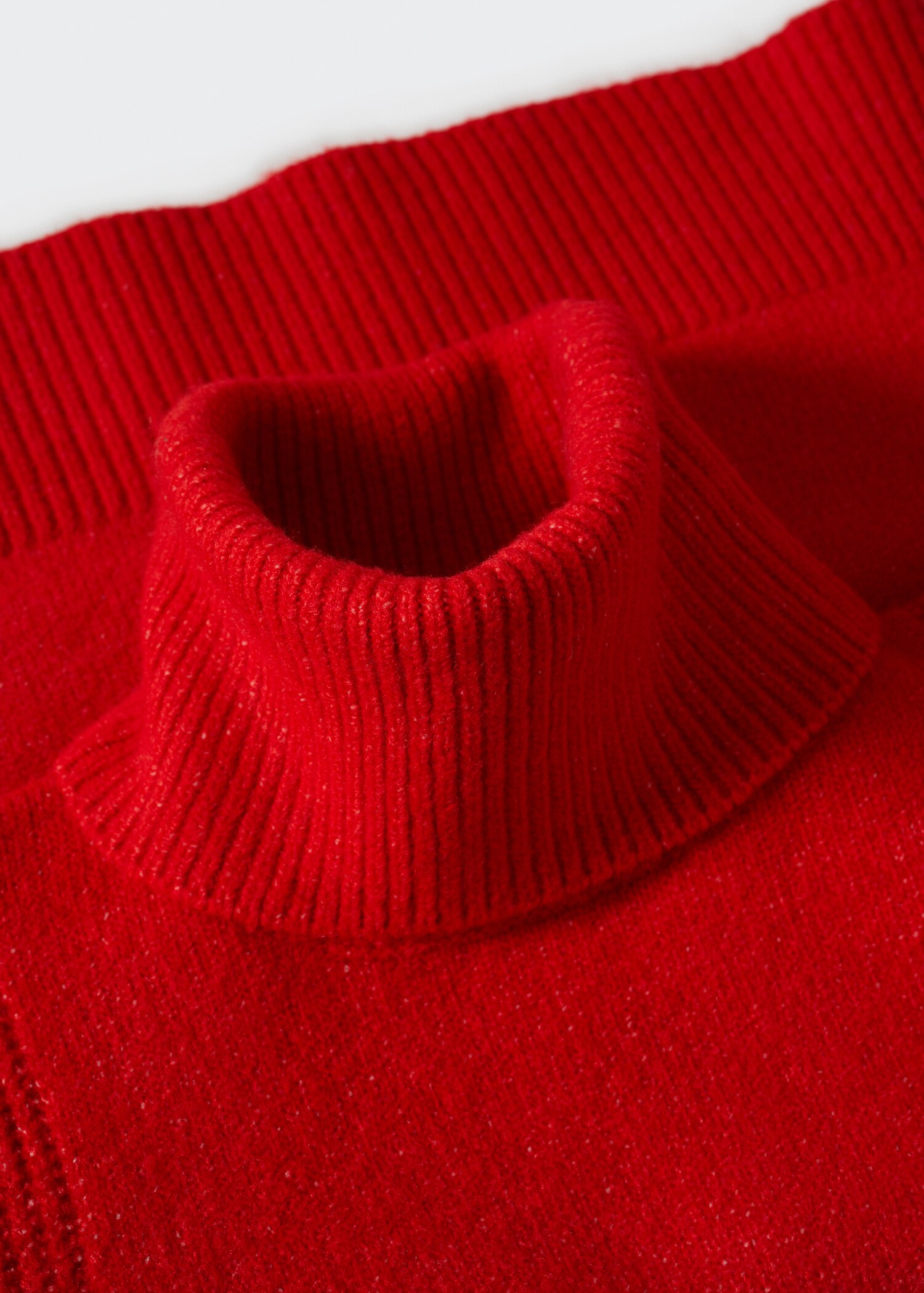 Turtleneck knitted sweater - Details of the article 8