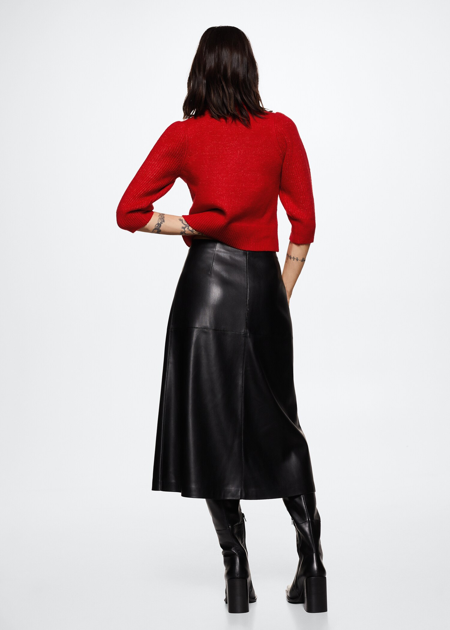 Turtleneck knitted sweater - Reverse of the article