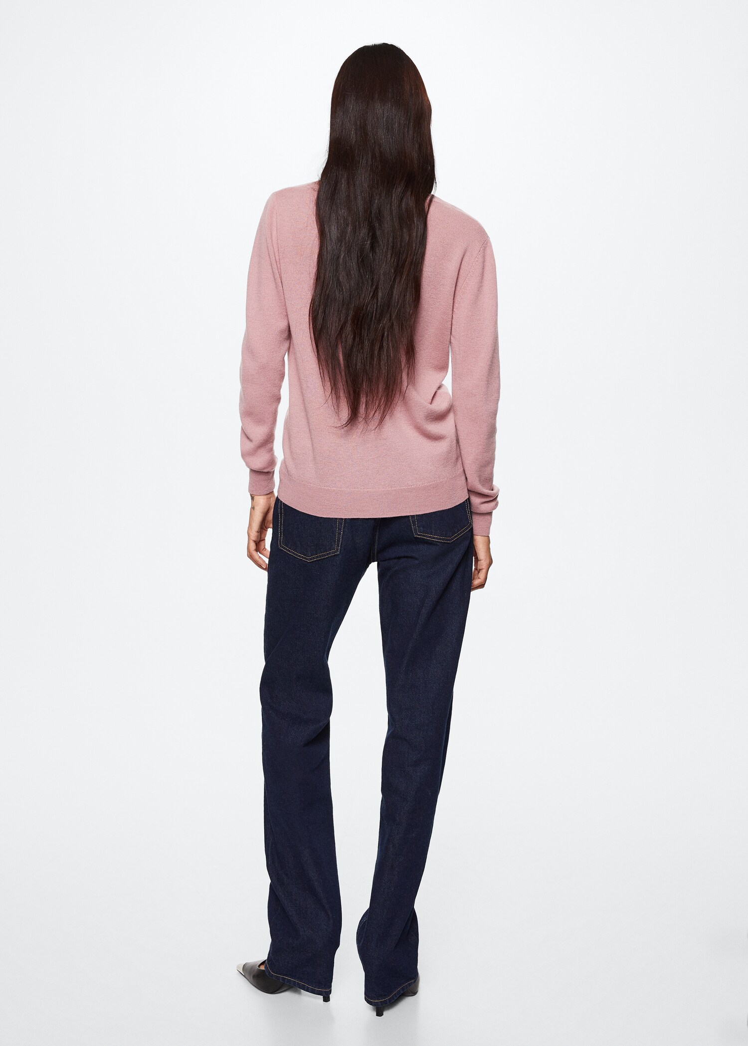 V-neck wool sweater - Reverse of the article