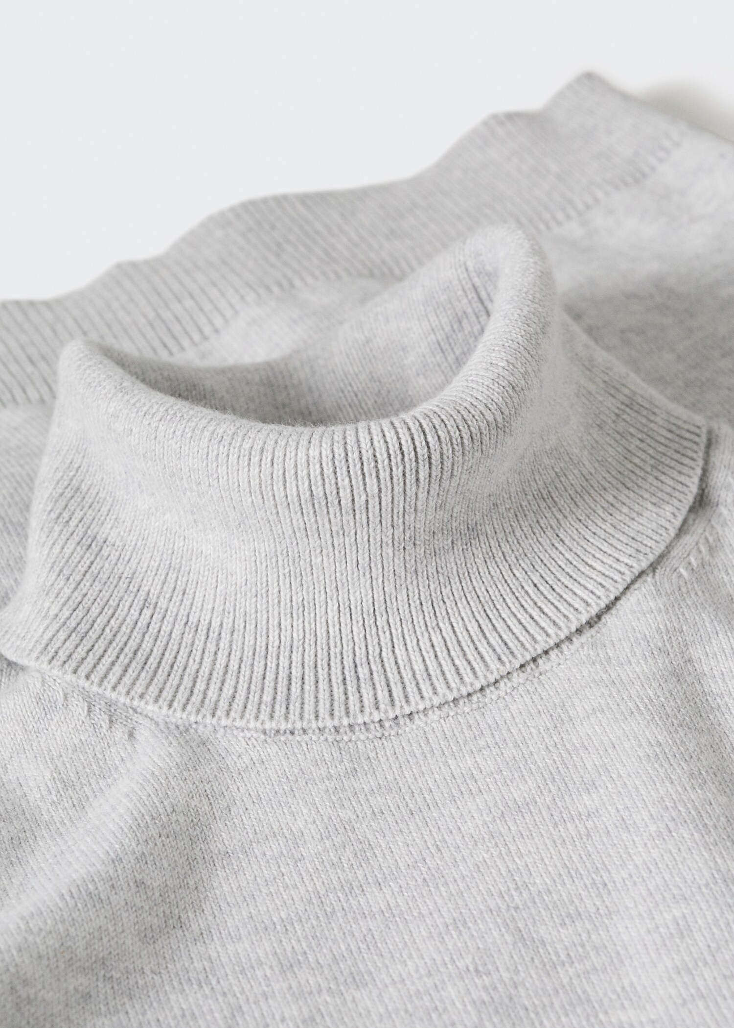 Pull-over maille col roulé - Détail de l'article 8