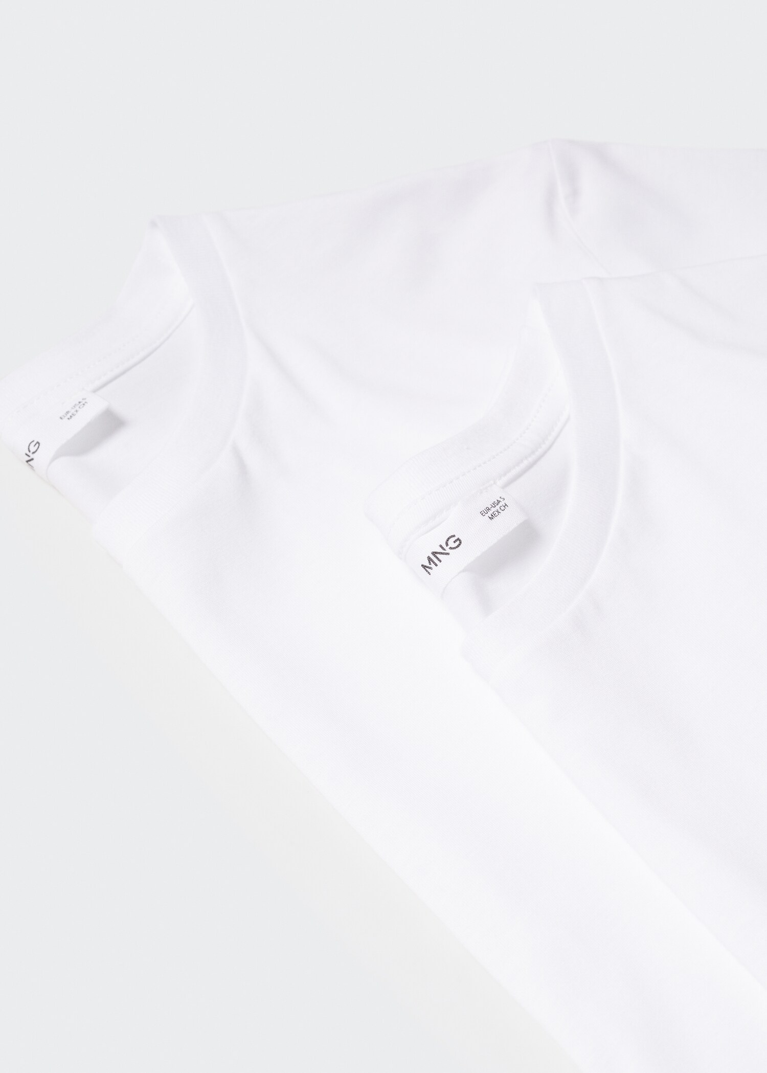 Lot 2 T-shirts coton - Détail de l'article 0