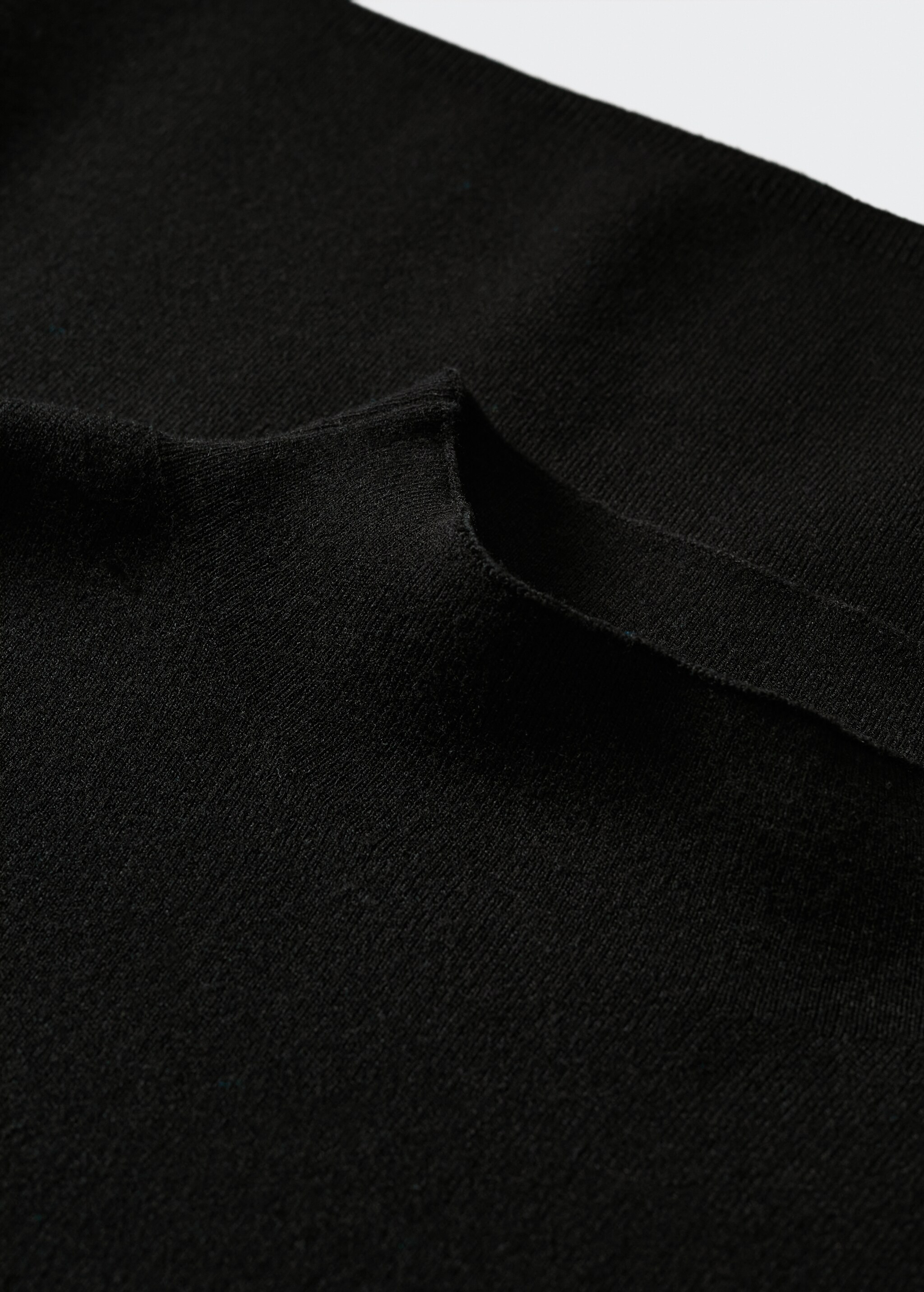 High collar sweater - Details of the article 8