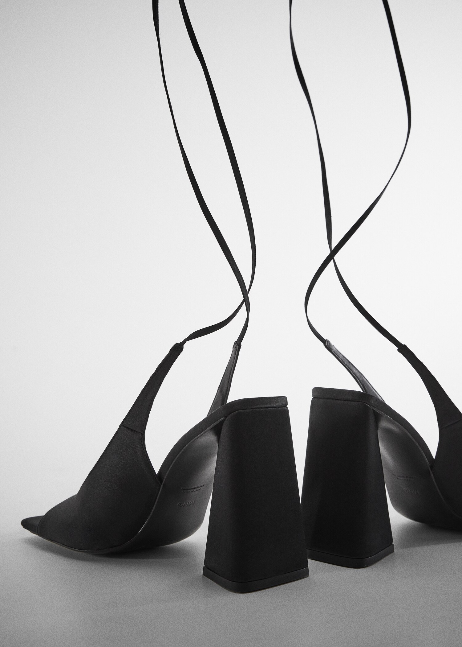 Sandalia tiras tacón - Detalle del artículo 5