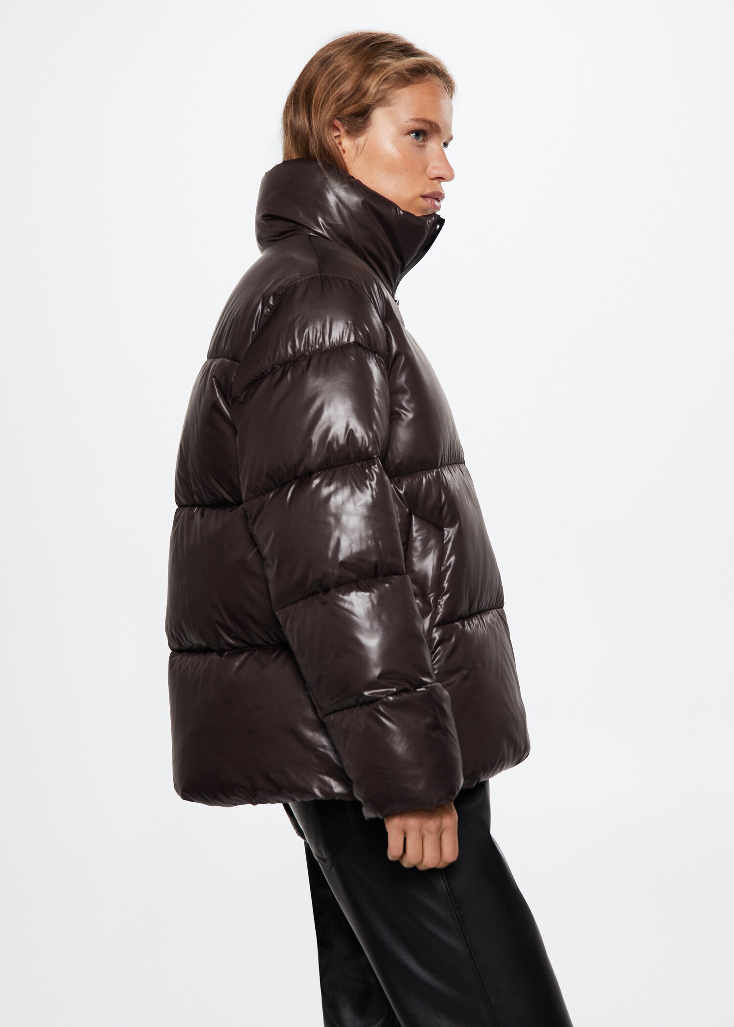 Long collar quilted coat - Details of the article 2