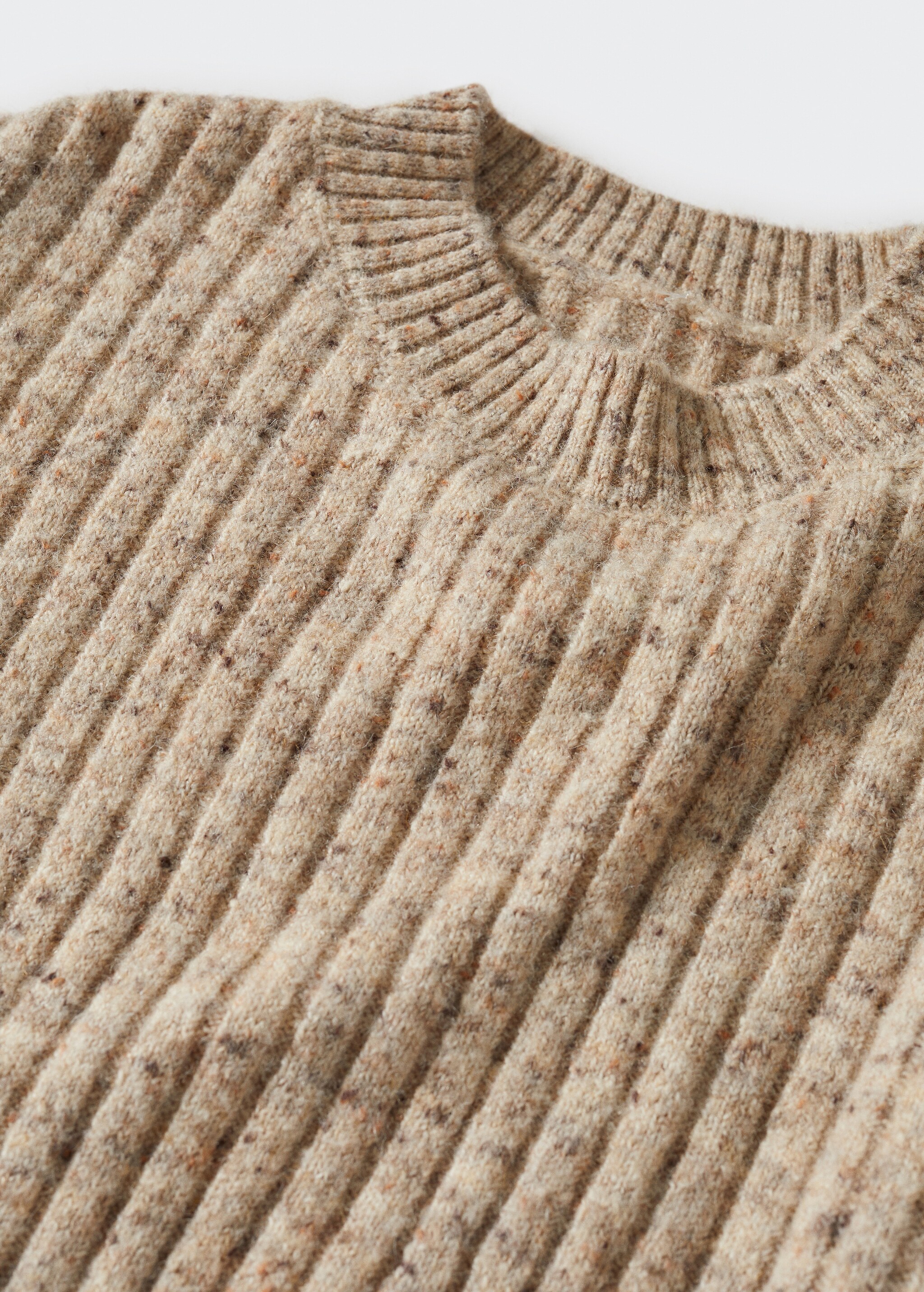 Mottled round-neck sweater - Details of the article 8
