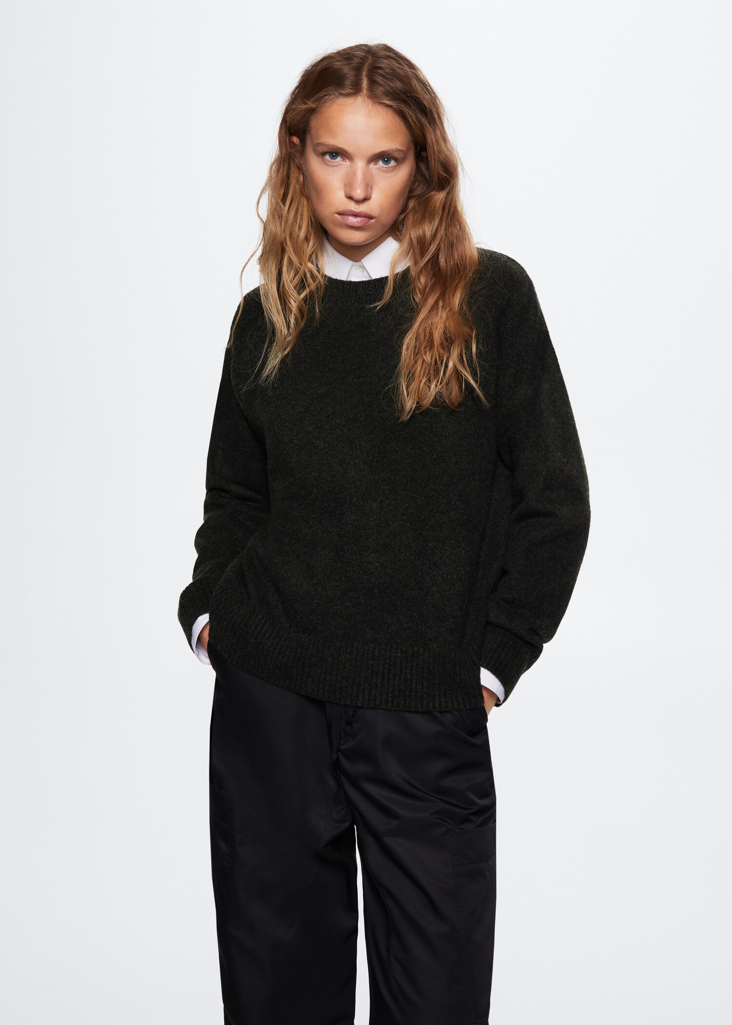 Rundhals-Strickpullover - Mittlere Ansicht
