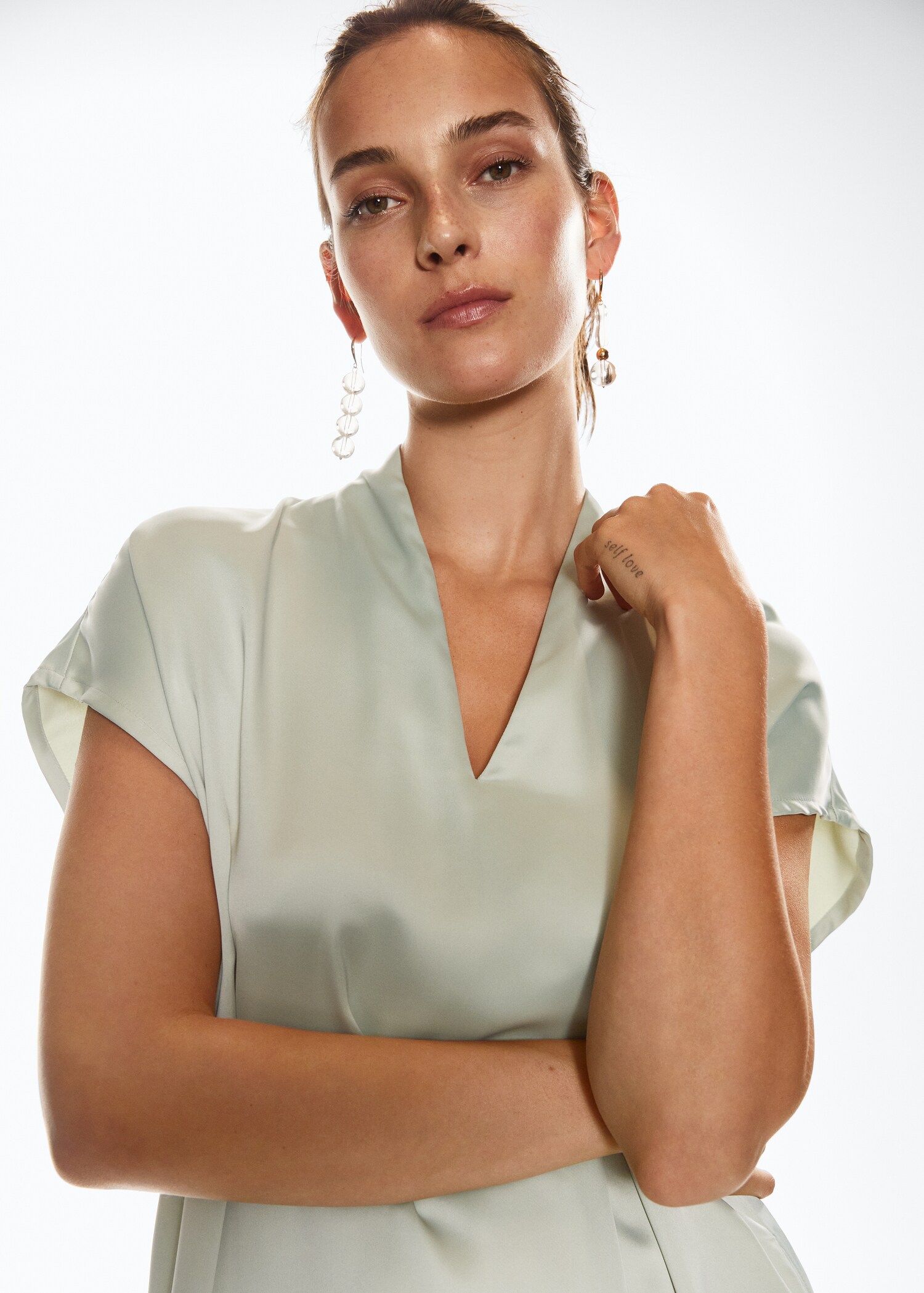 Flowy shift dress - Details of the article 1