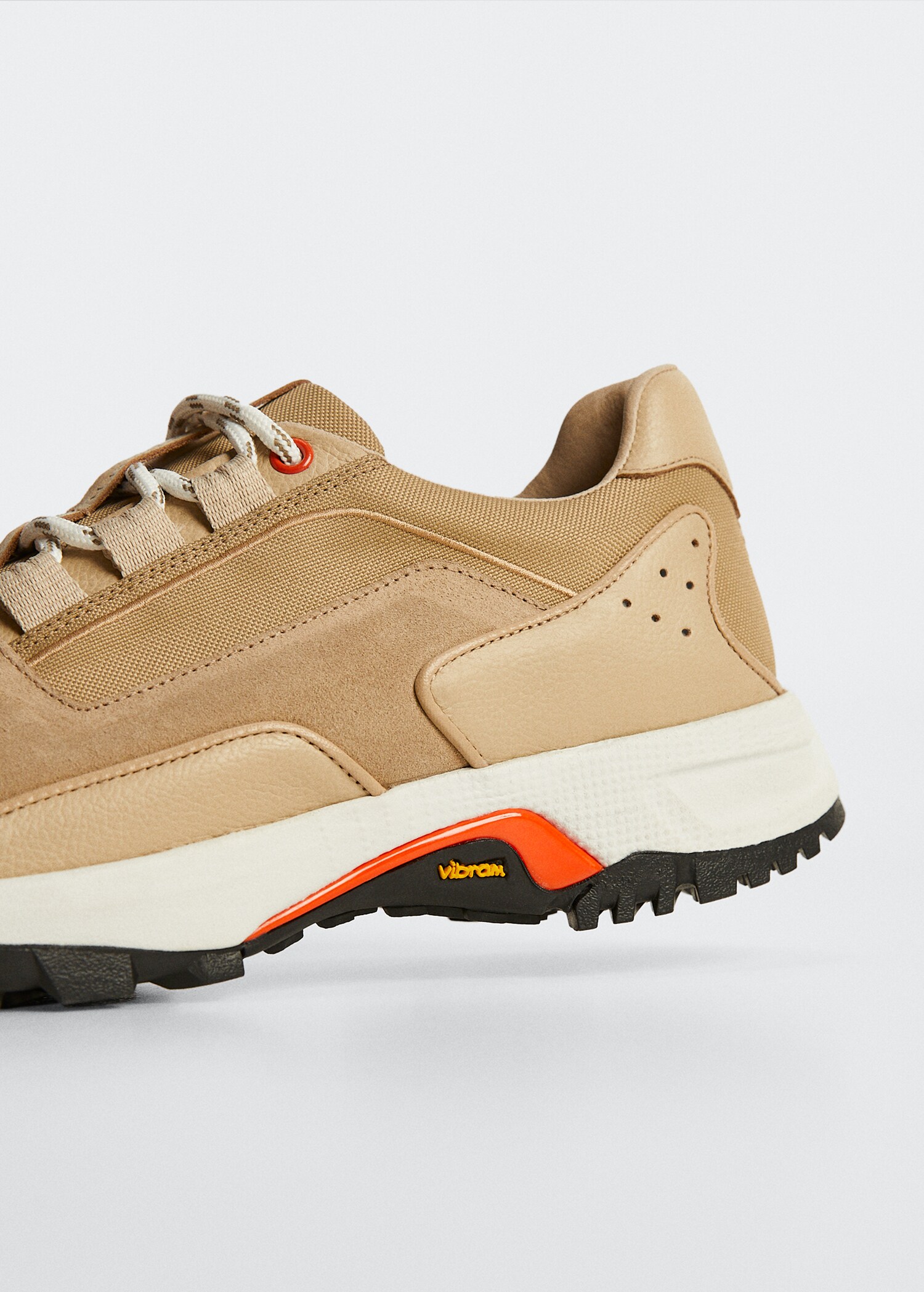 Leather hiking sneaker - Details of the article 5
