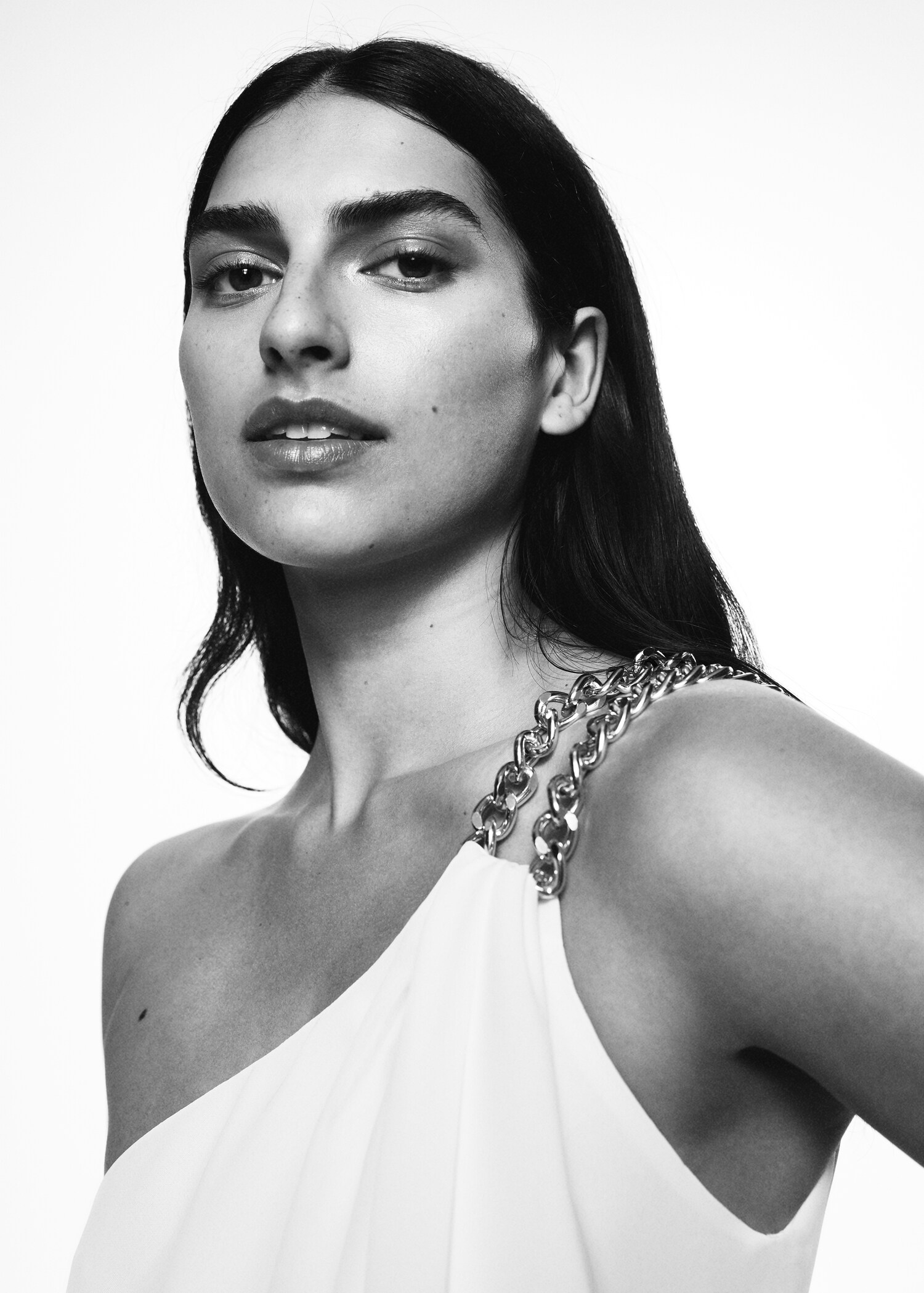 Chain detail dress - Details of the article 2