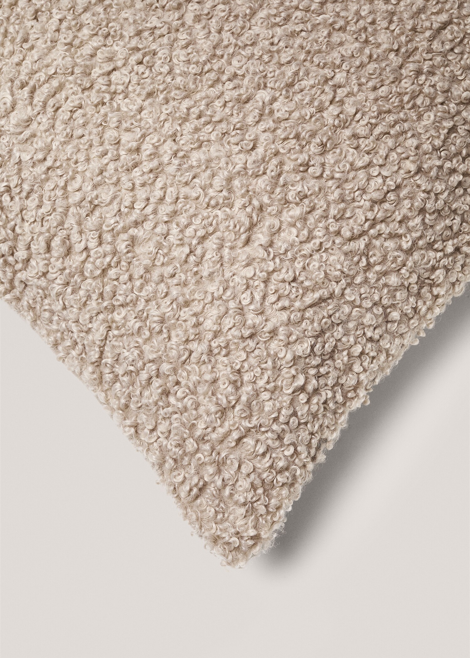 Shearling cushion case 45x45cm - Details of the article 3