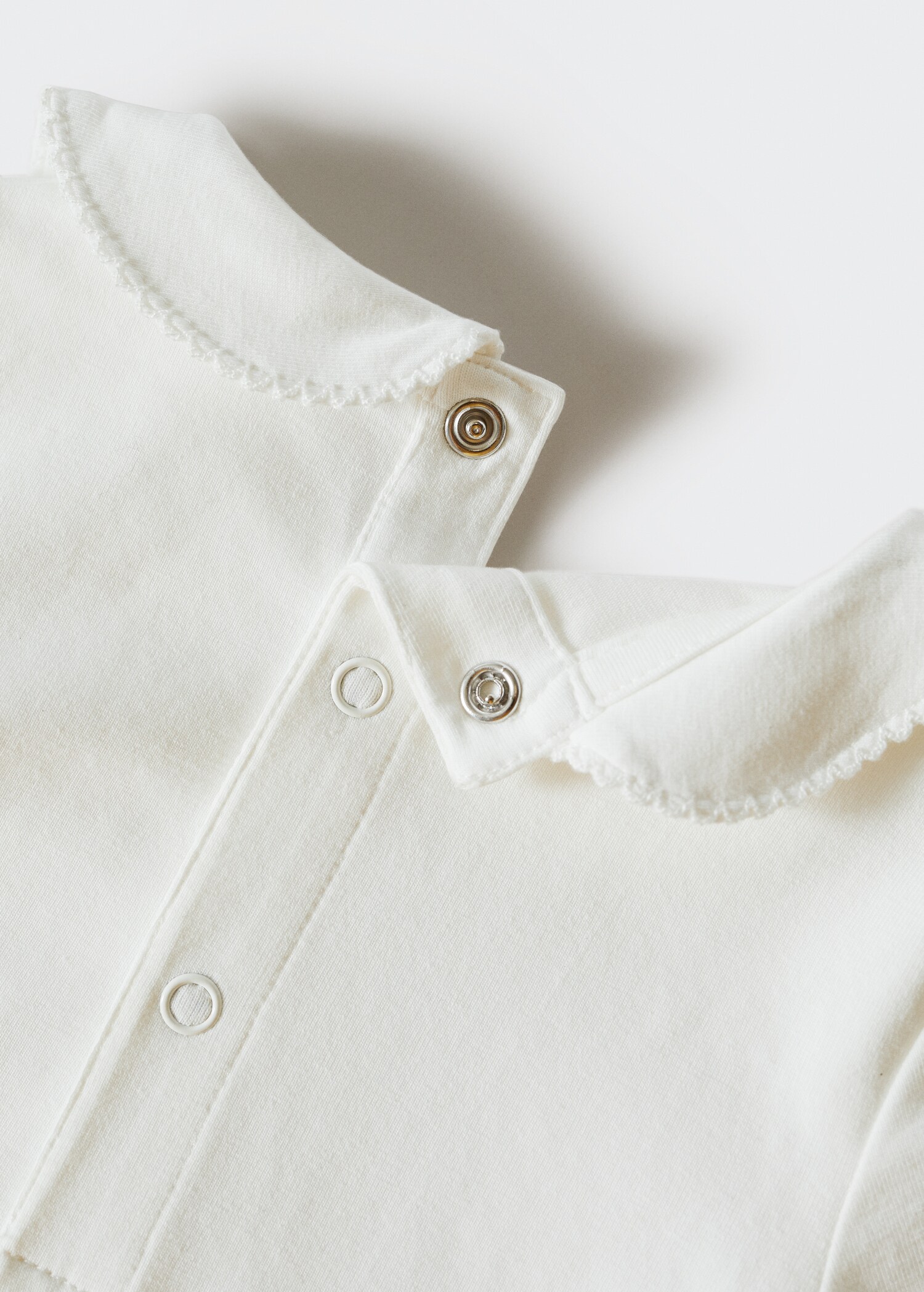 Cotton body - Details of the article 9
