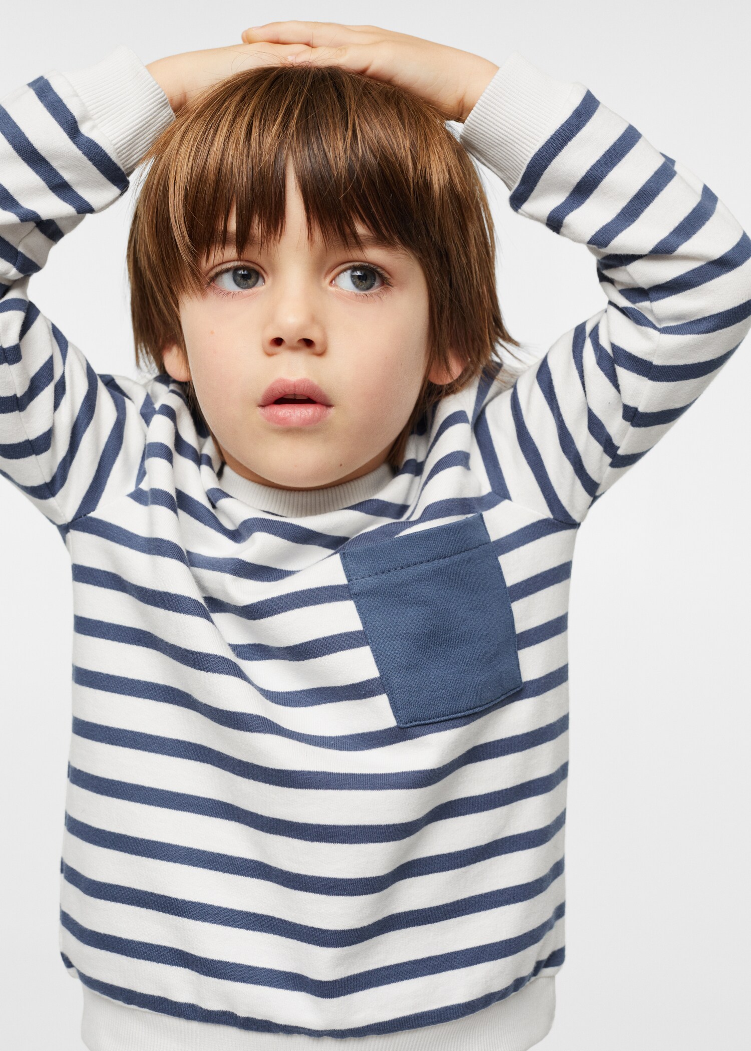 Pocket stripes sweatshirt - Details of the article 1