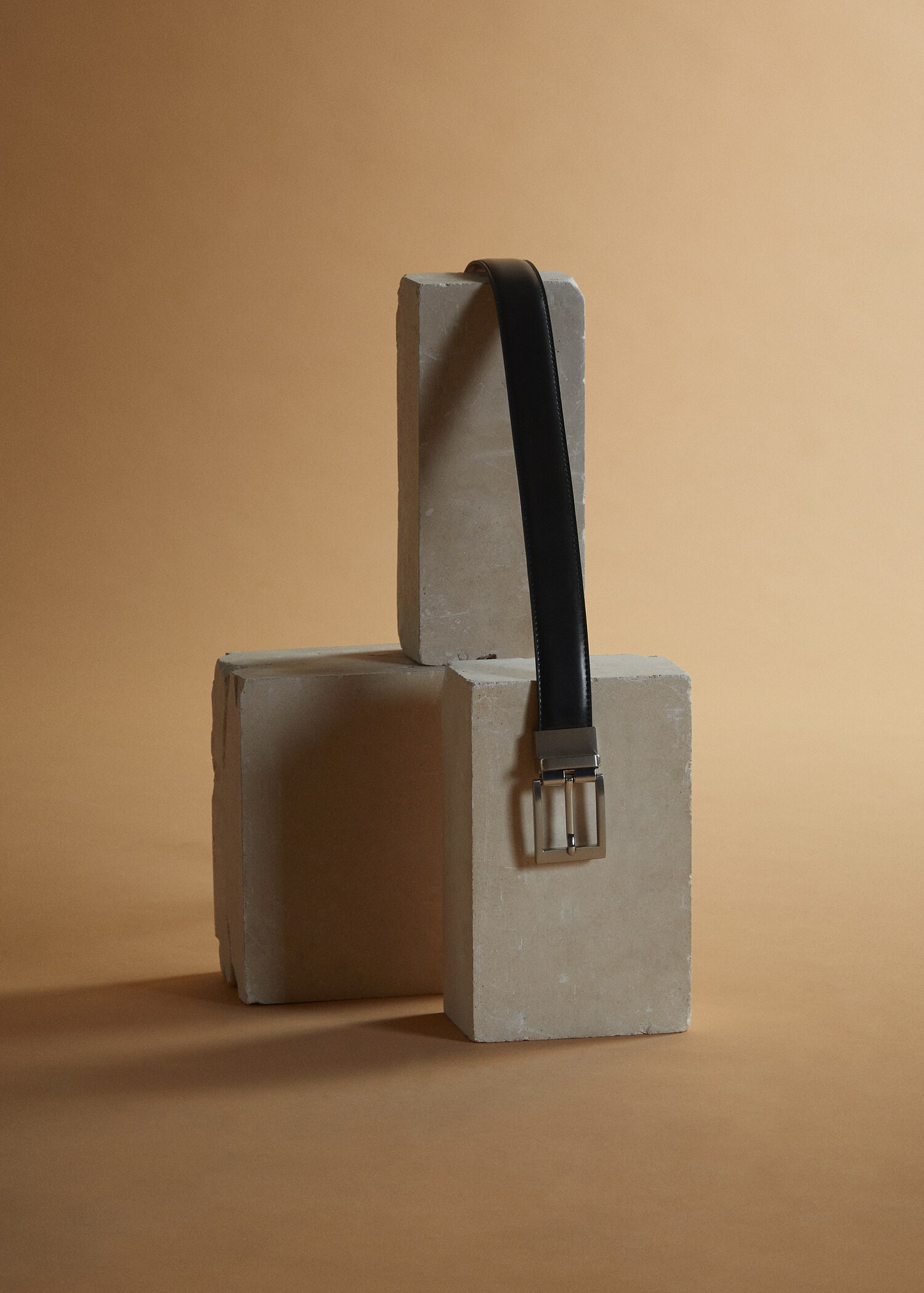 Reversible Tailored leather belt - Details of the article 7