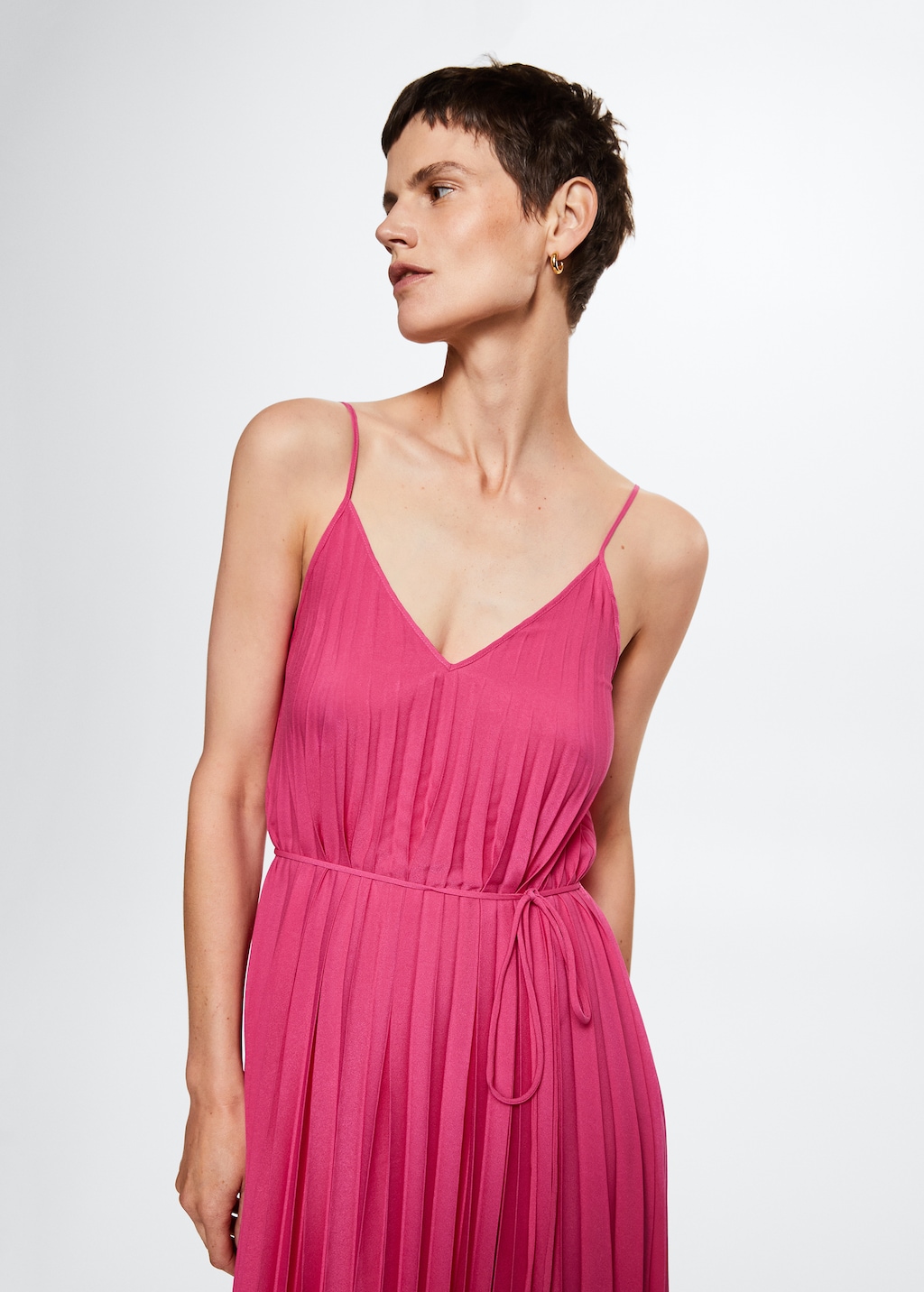 Robe plissee ceinture