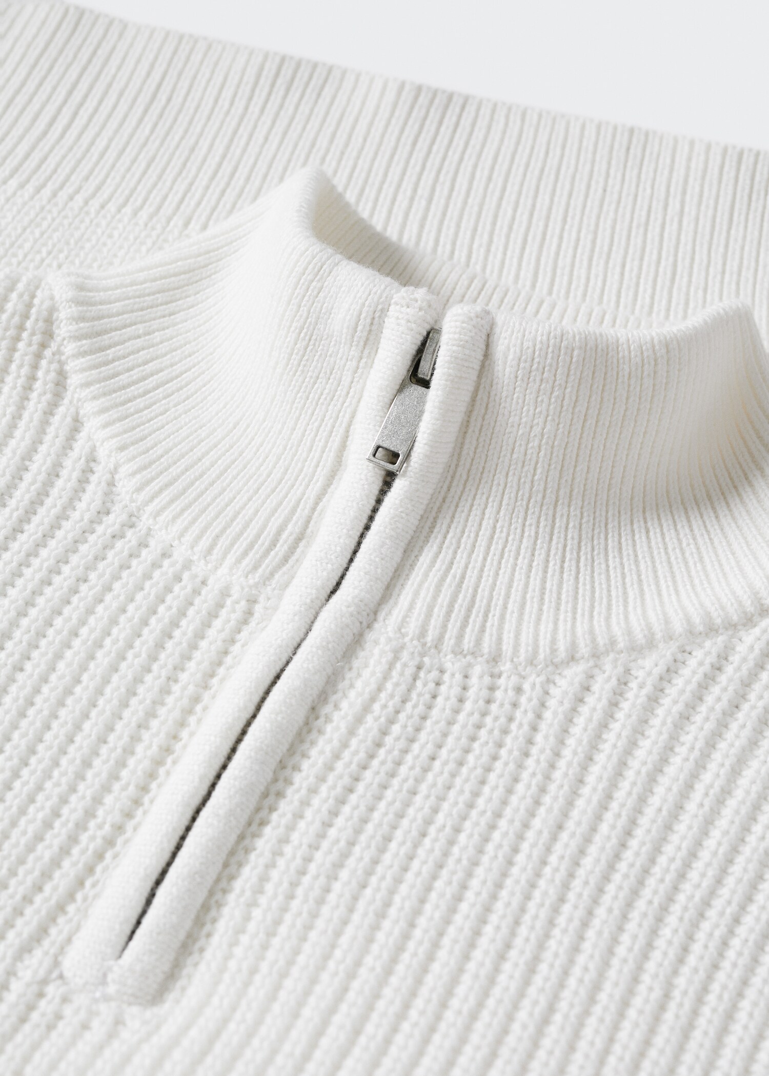 Strickpullover mit Reißverschluss - Detail des Artikels 8