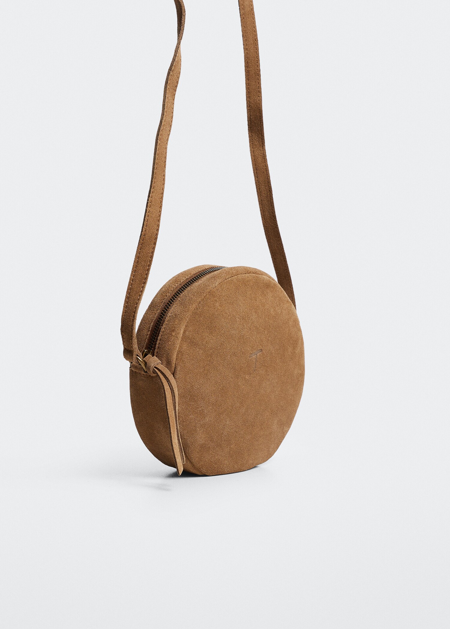 Bolso piel redondo - Plano medio