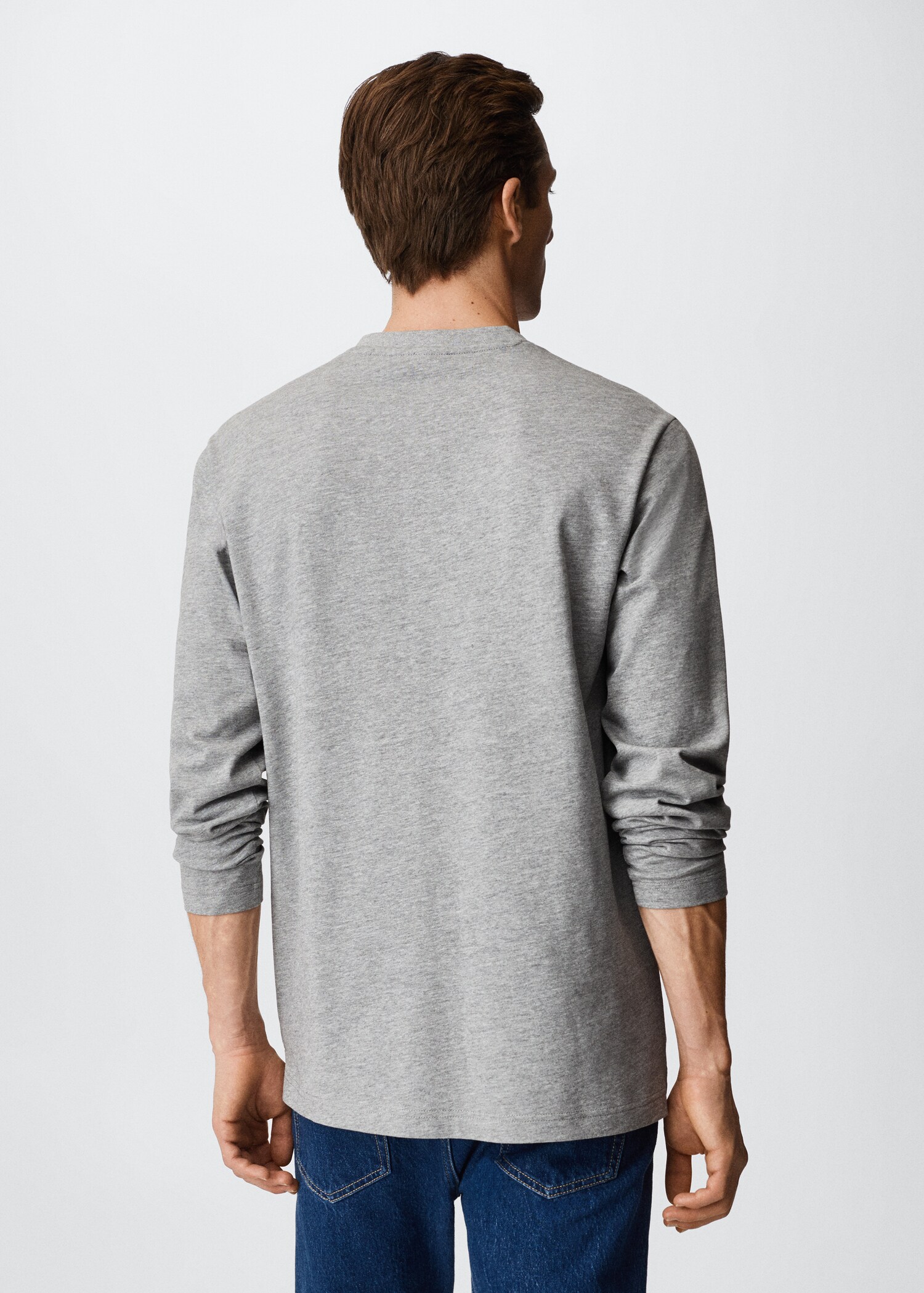 Henley collar long-sleeved t-shirt - Reverse of the article