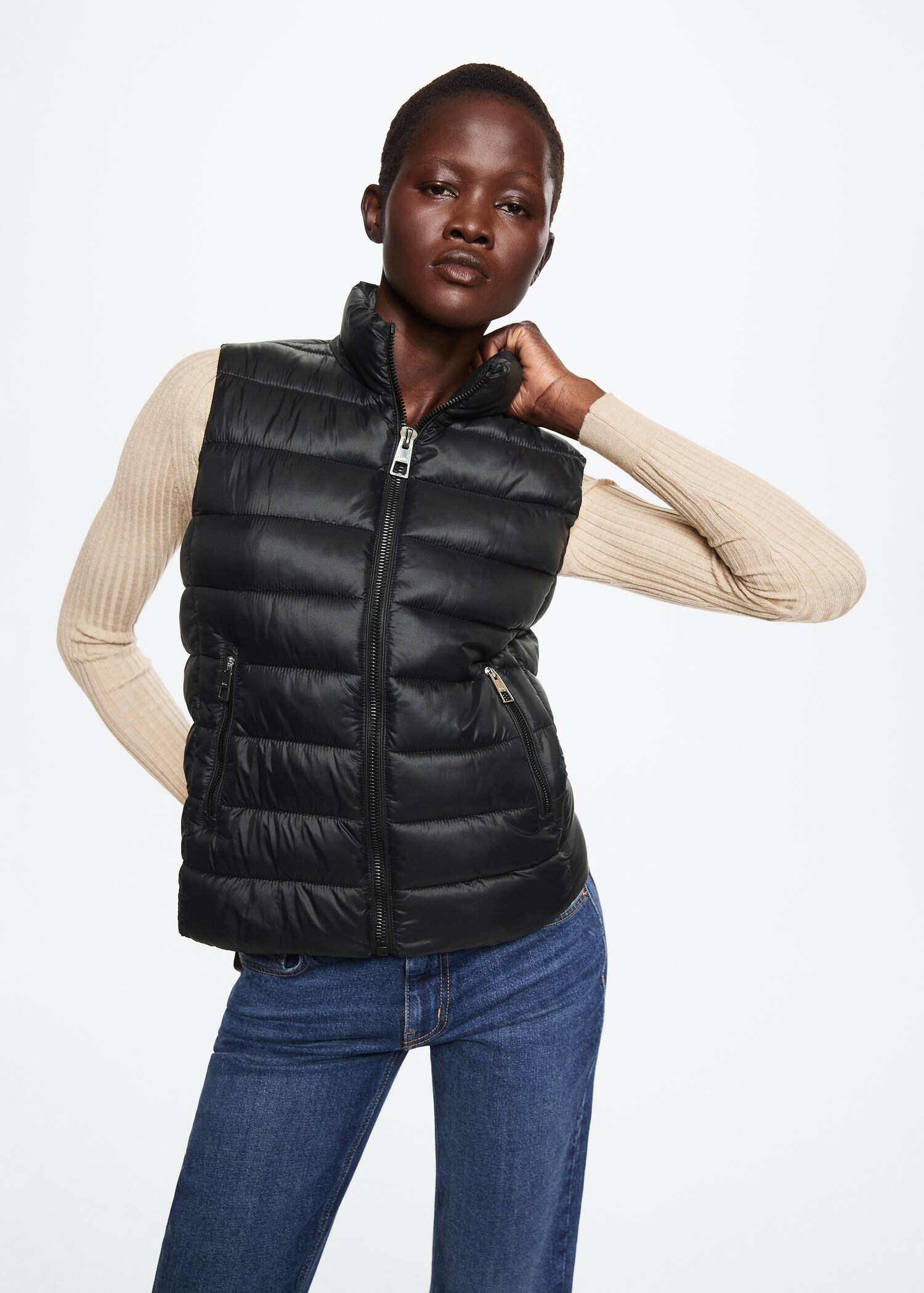 Ultra-light quilted vest - Medium plane